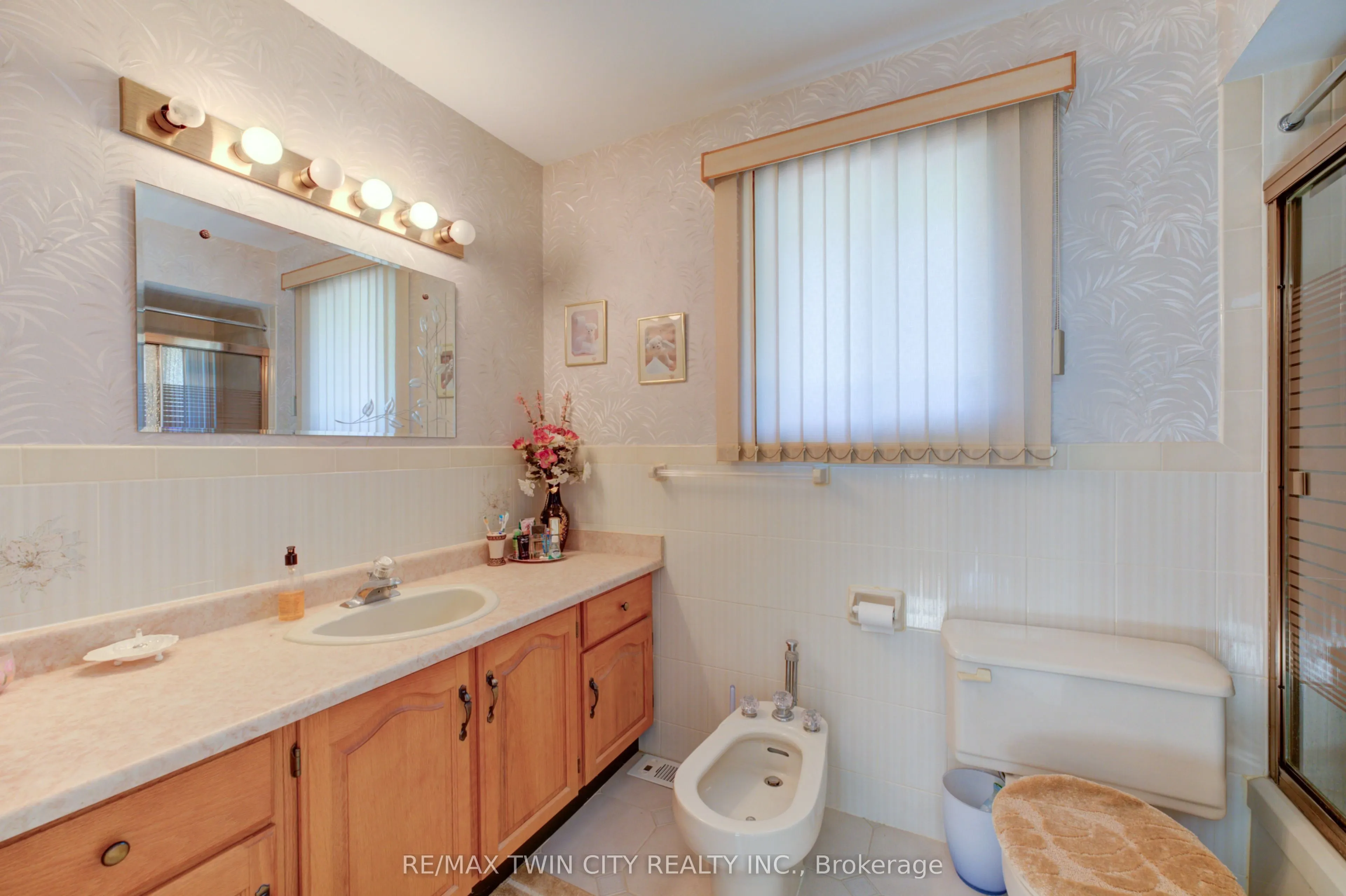 18 Riva Ridge