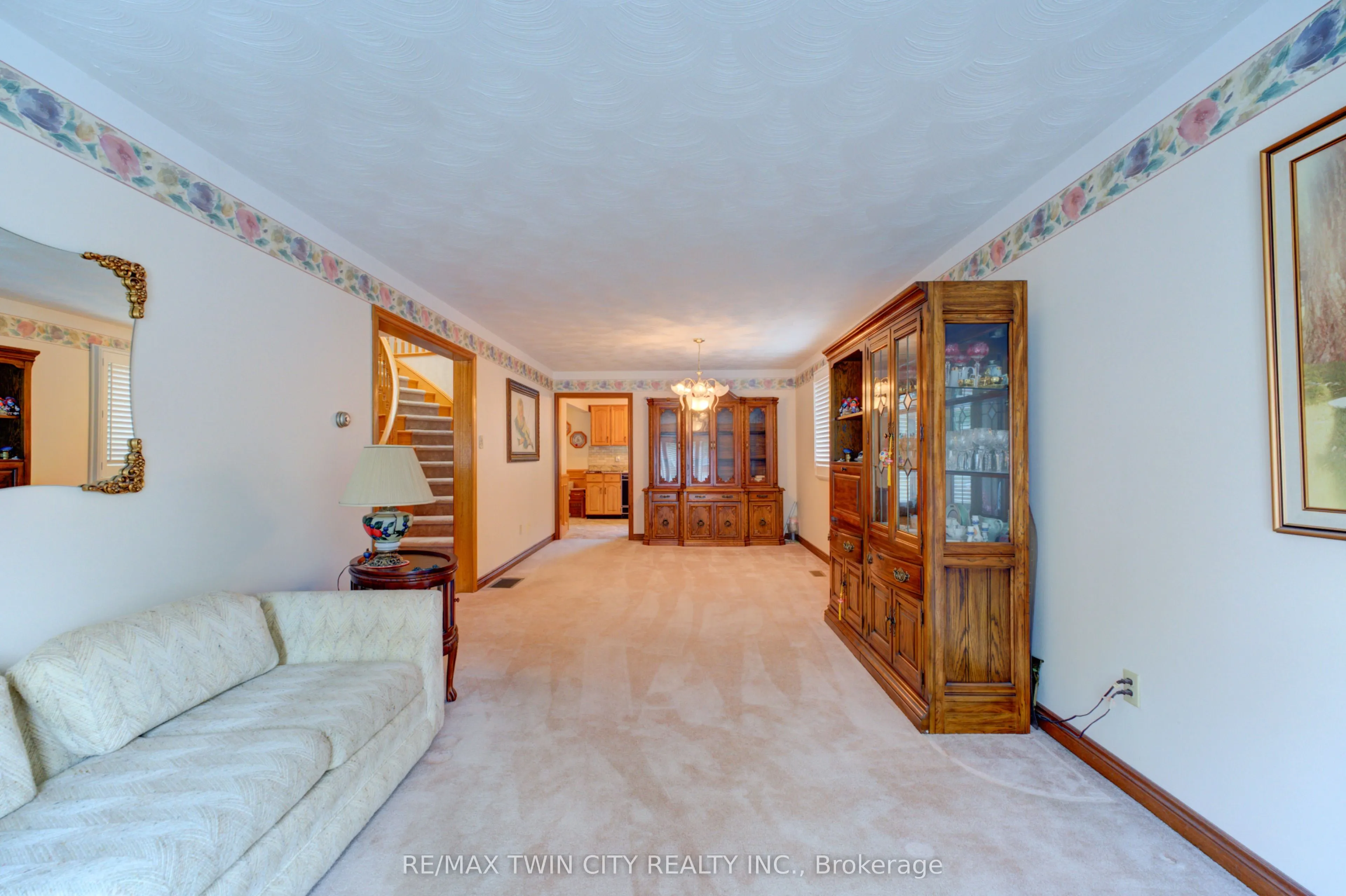 18 Riva Ridge