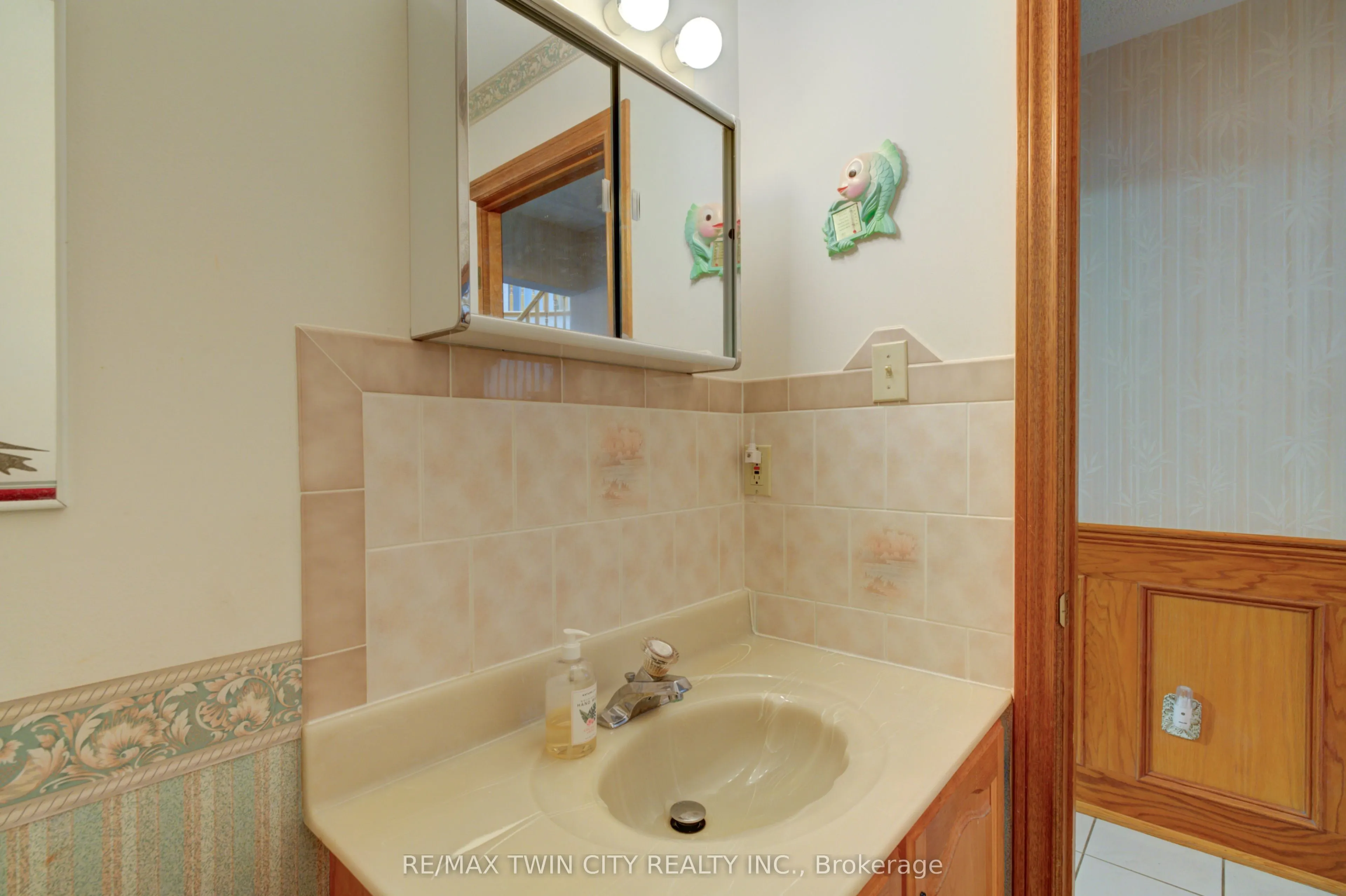 18 Riva Ridge