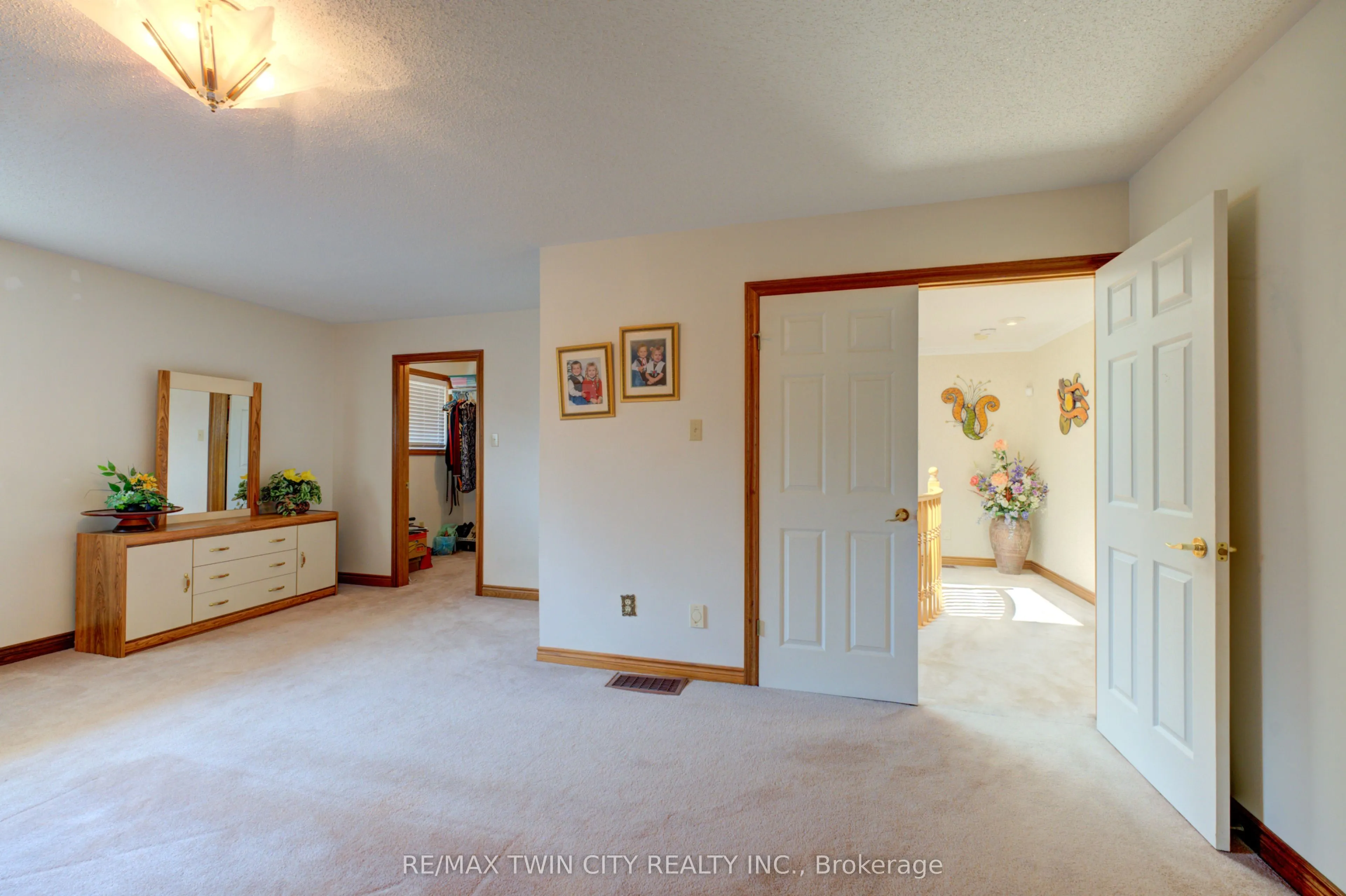 18 Riva Ridge