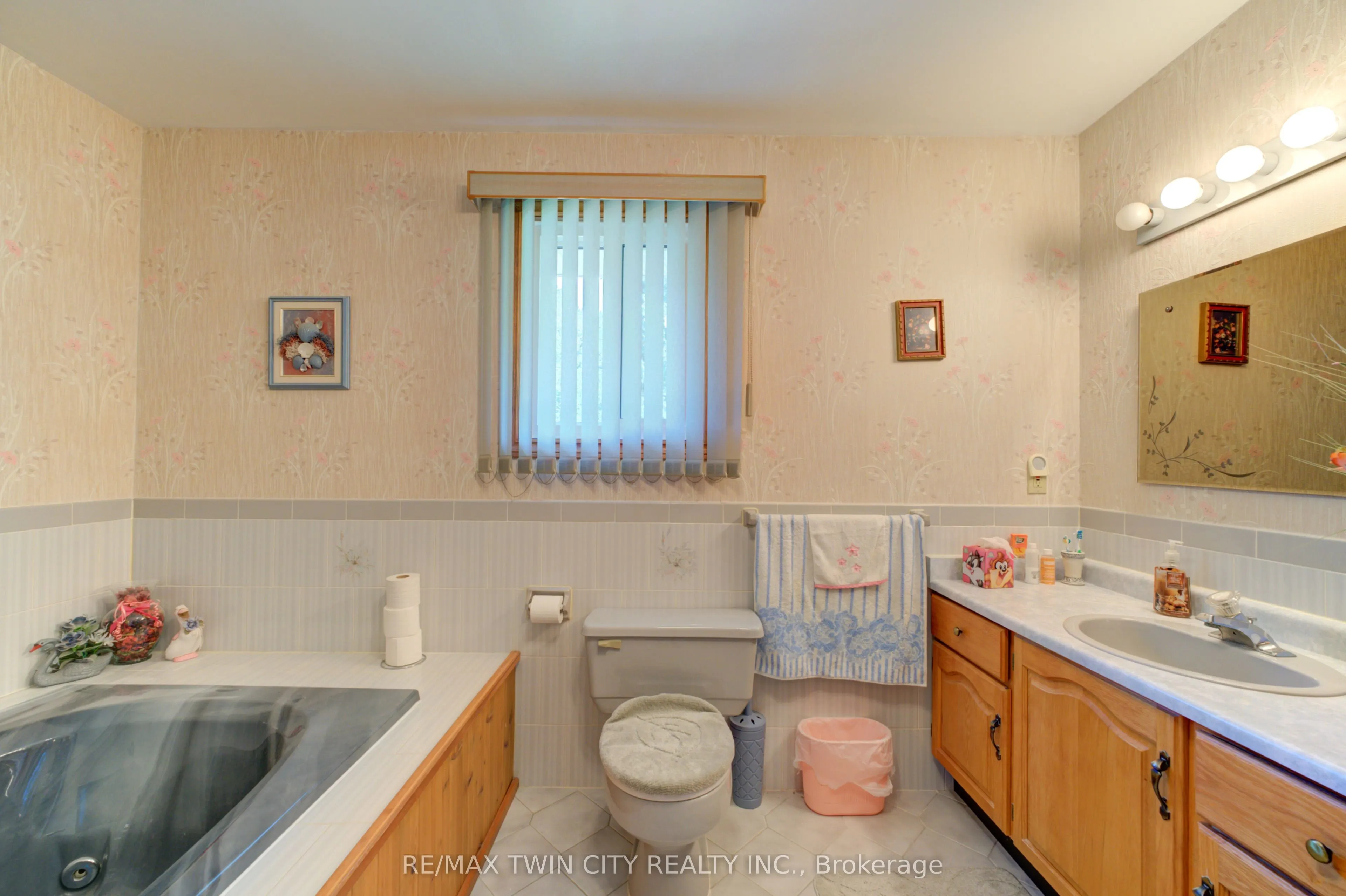 18 Riva Ridge