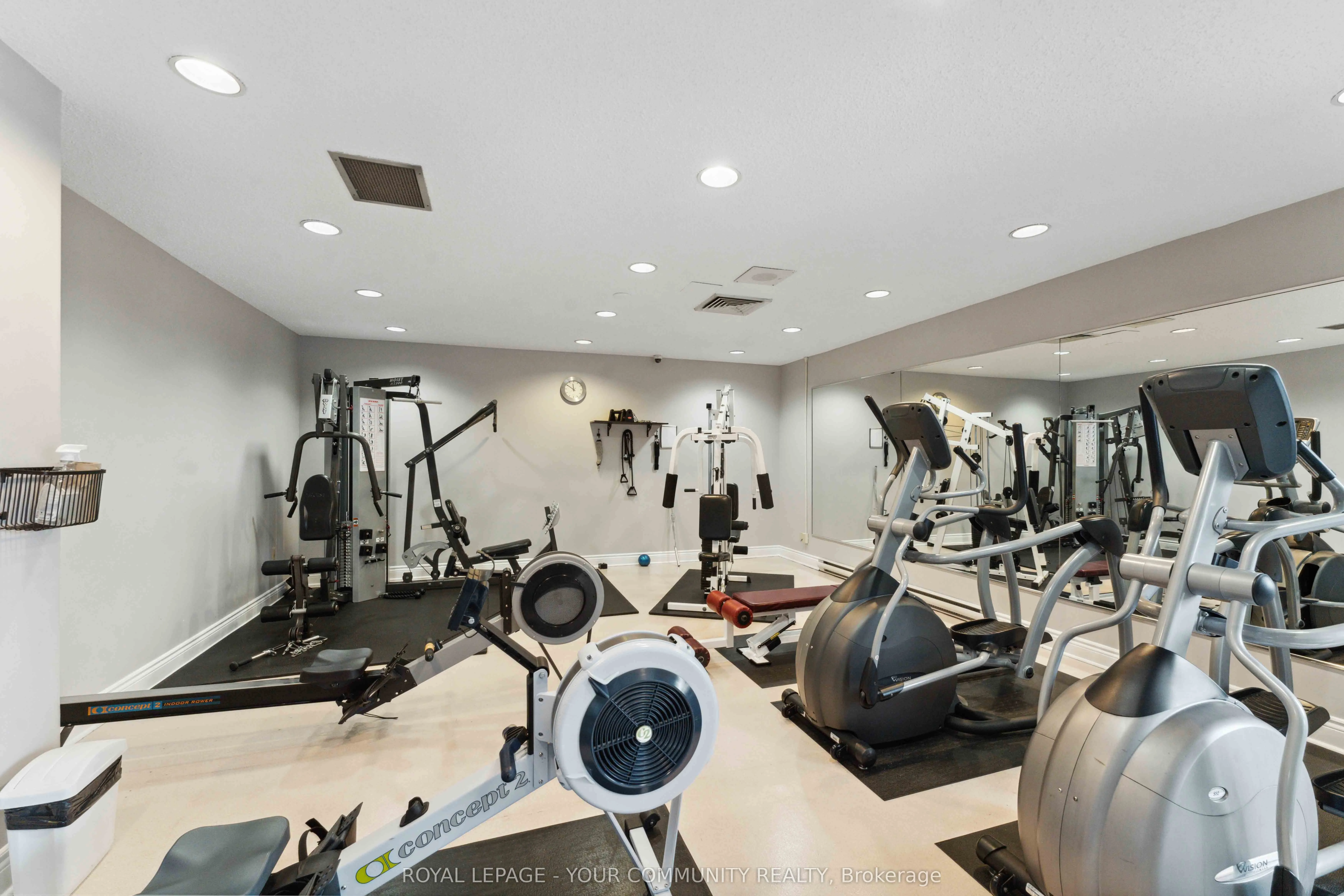 500 Laurier Avenue W, #608