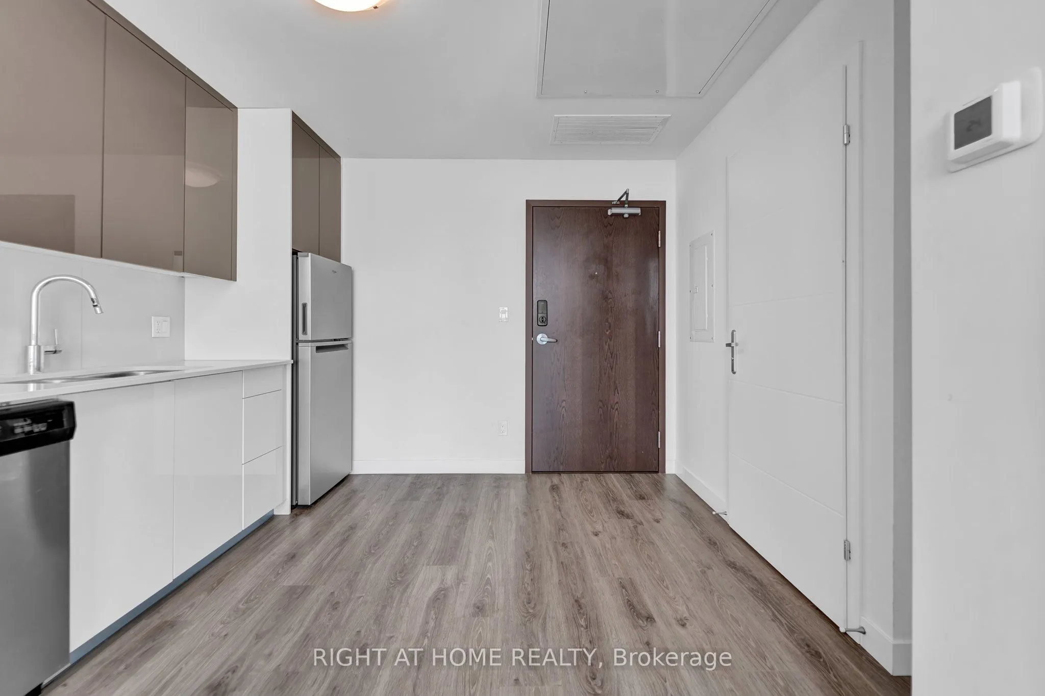 60 Frederick Street, #2401