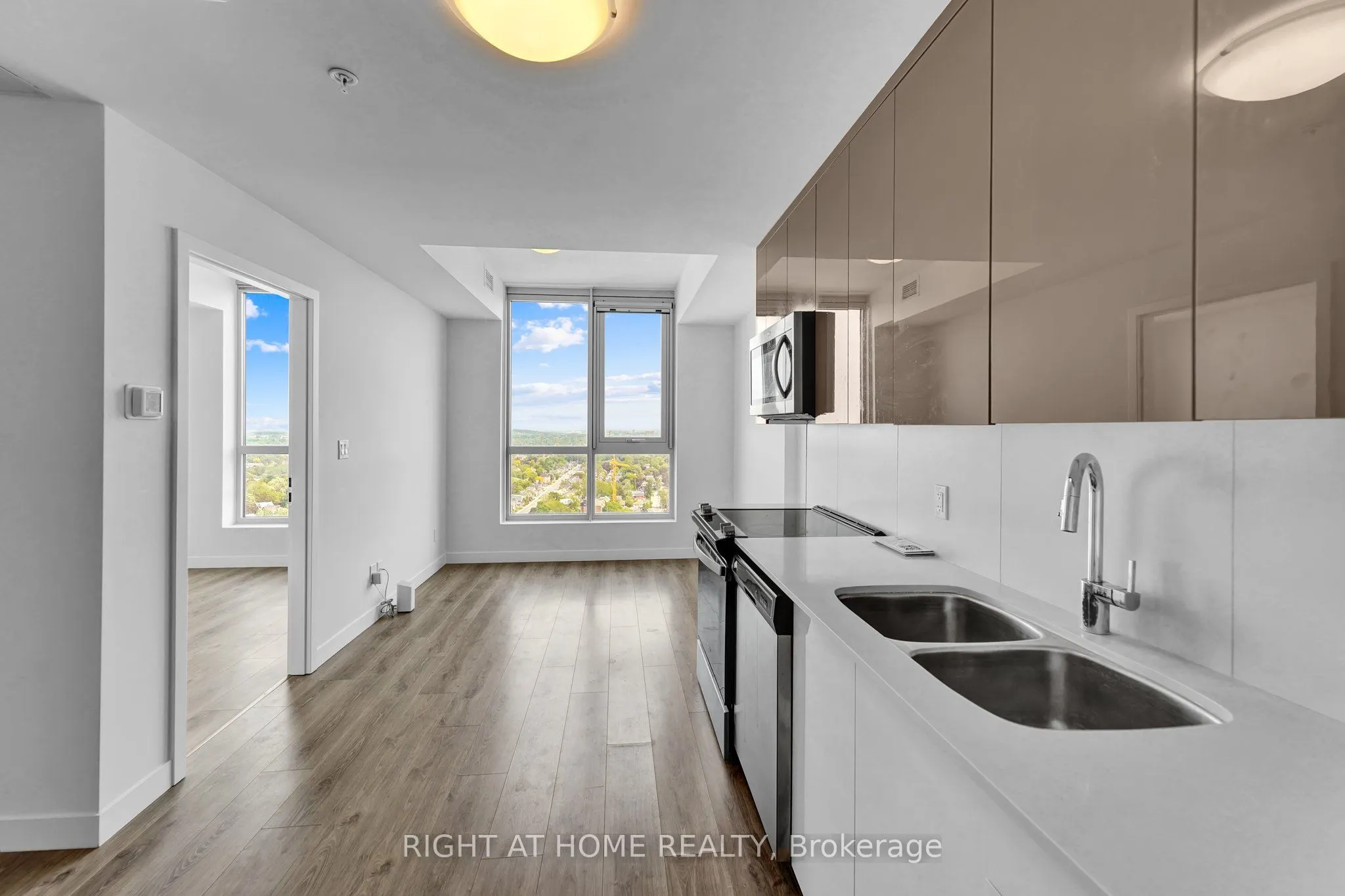 60 Frederick Street, #2401