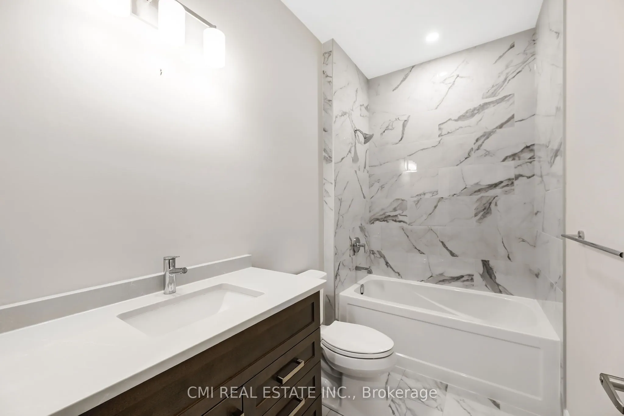 460 Callaway Road, #111