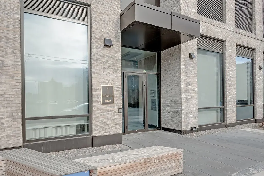 1 Jarvis Street, #912
