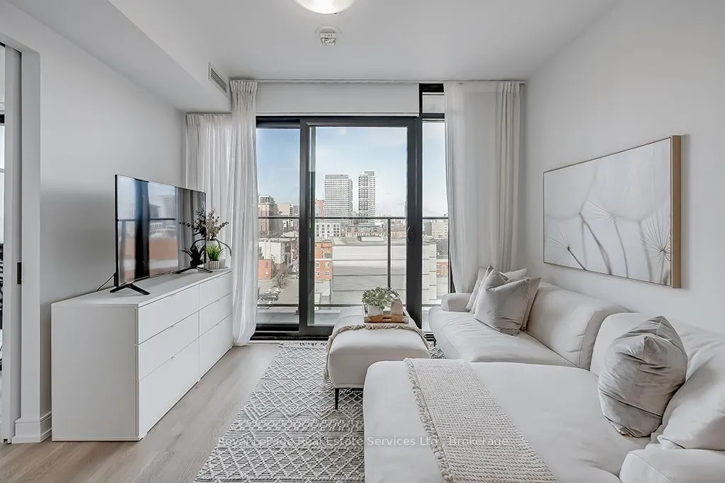 1 Jarvis Street, #912