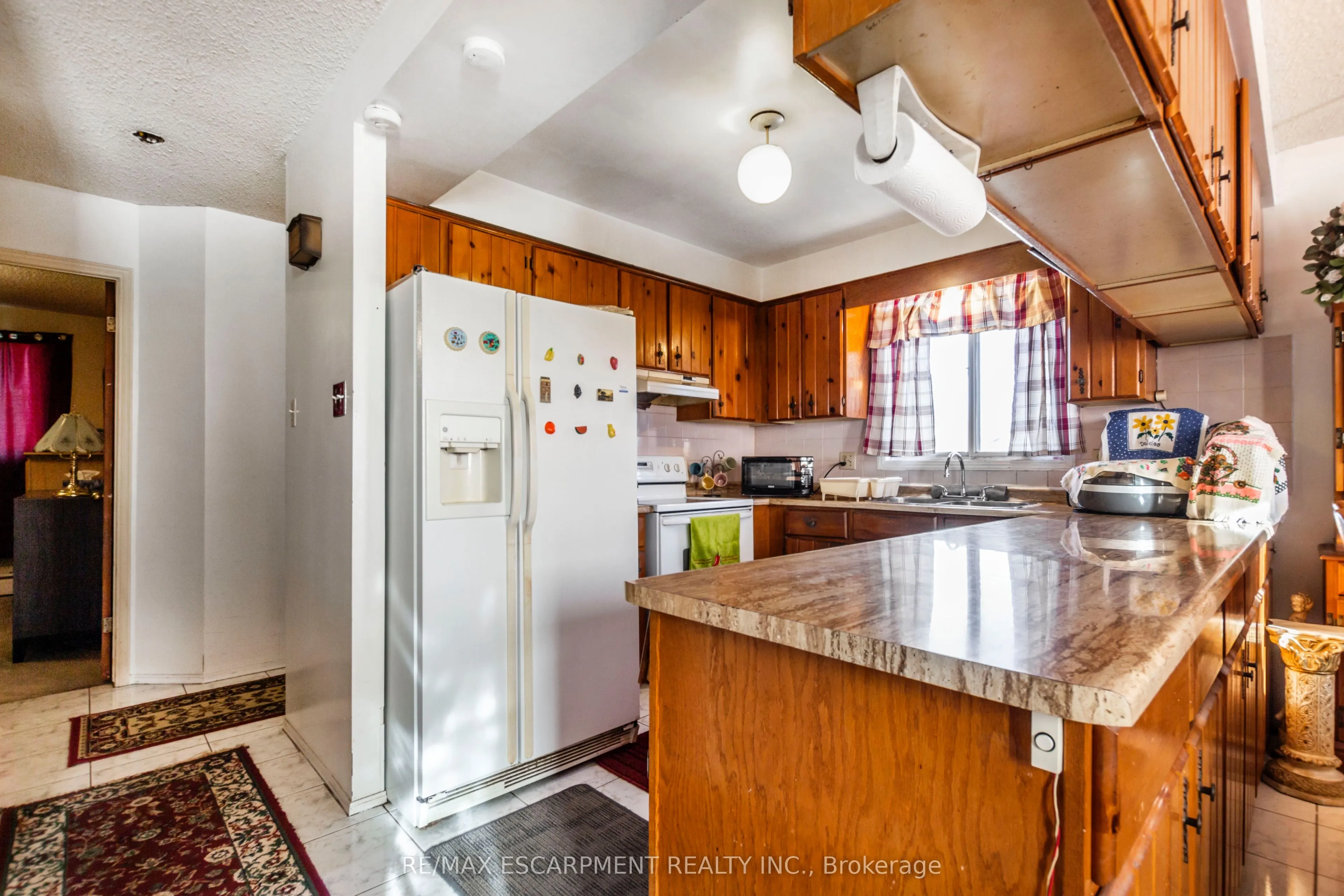 1295 Cannon Street E