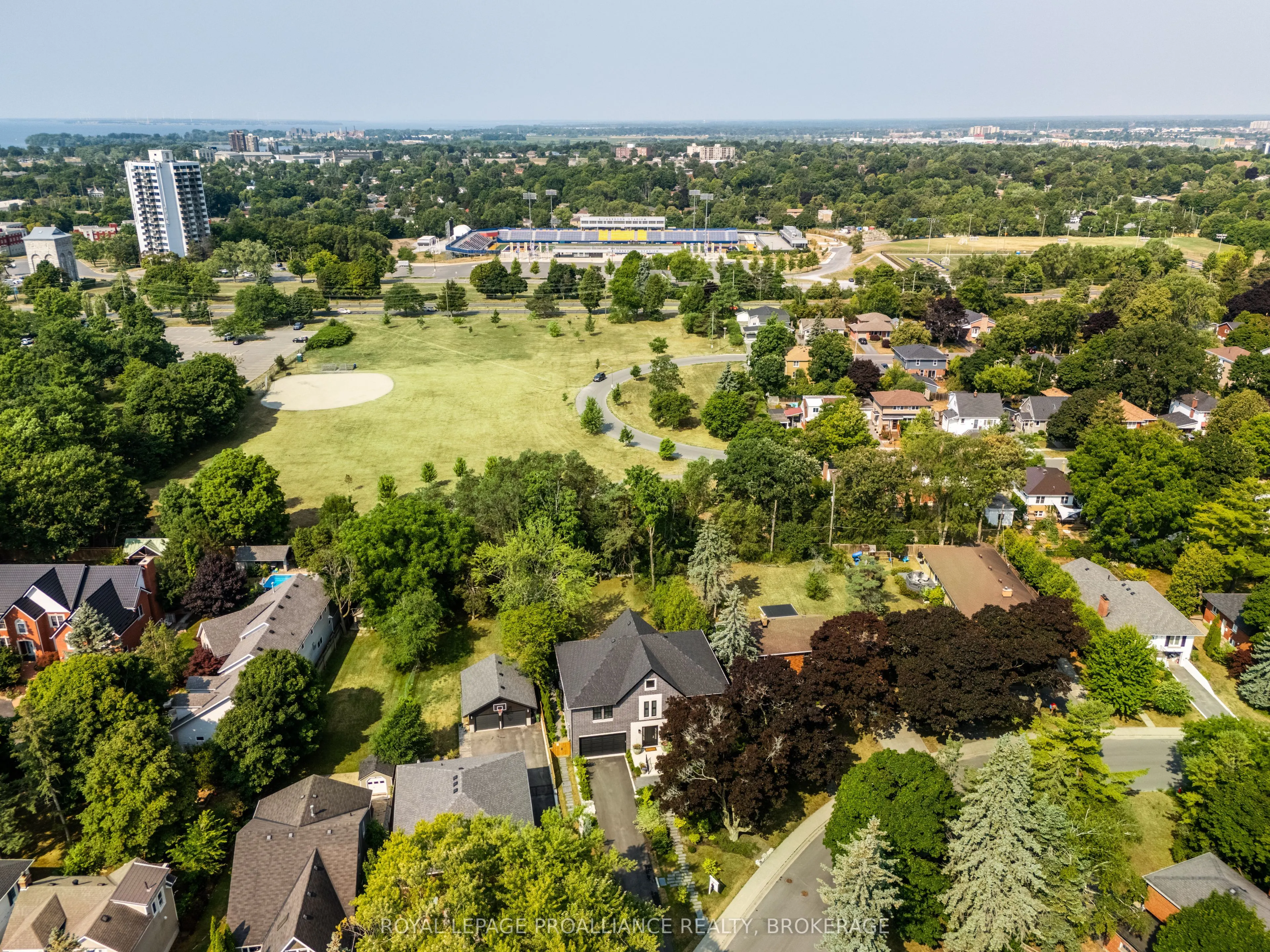 124 Churchill Crescent