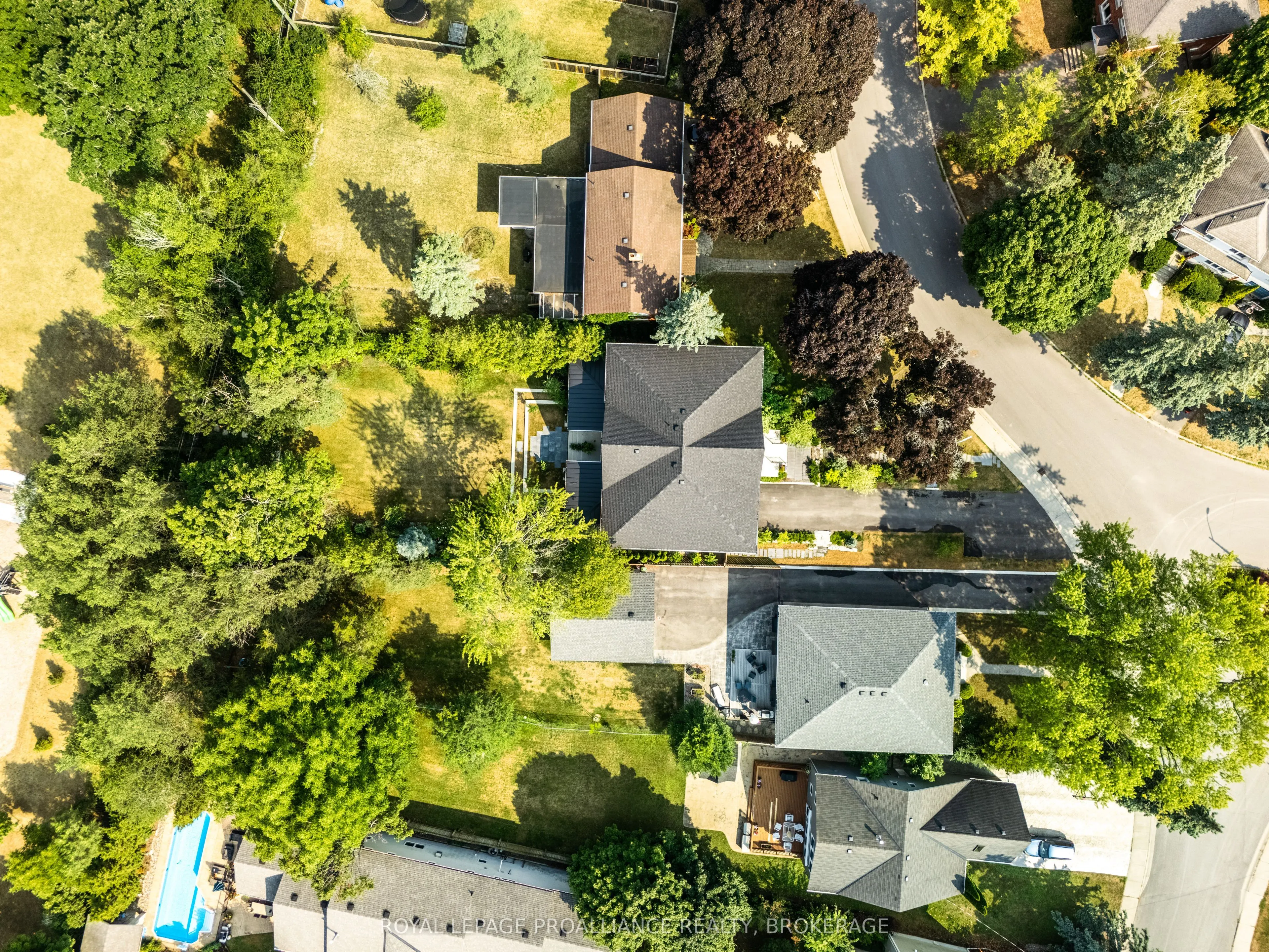 124 Churchill Crescent
