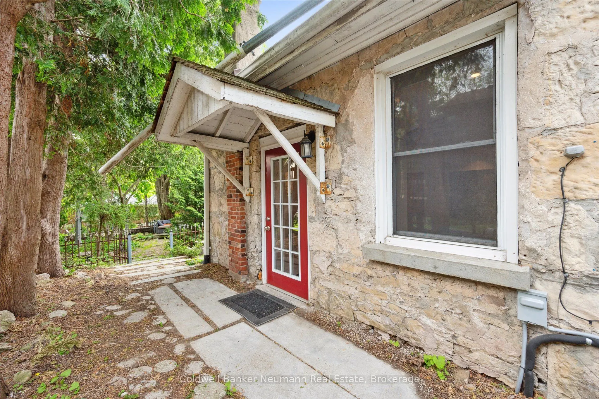 36 Waterloo Avenue