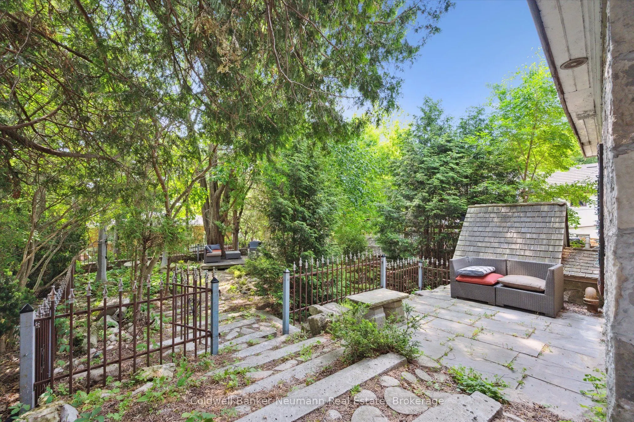 36 Waterloo Avenue