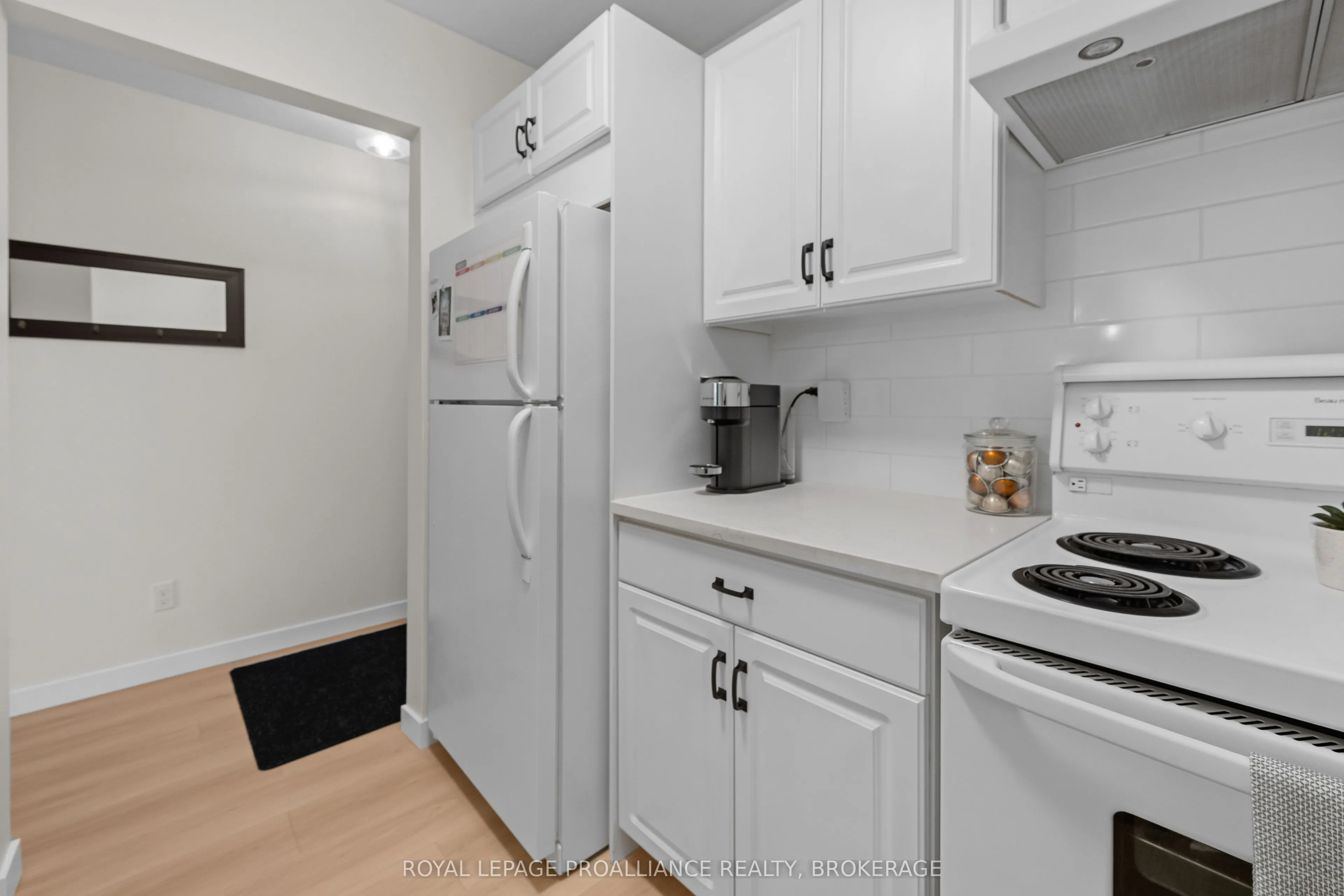 573 Armstrong Road, #314