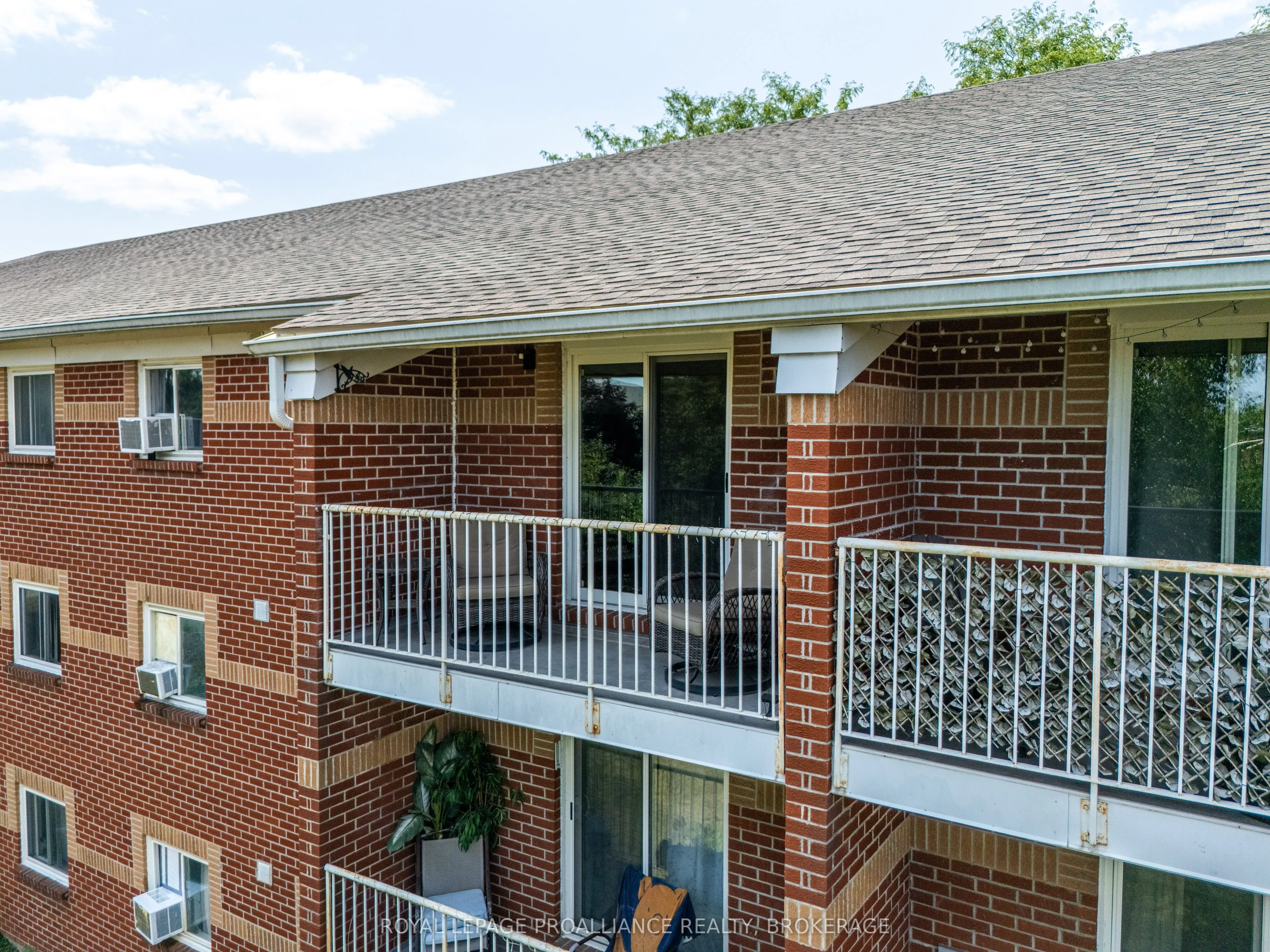 573 Armstrong Road, #314