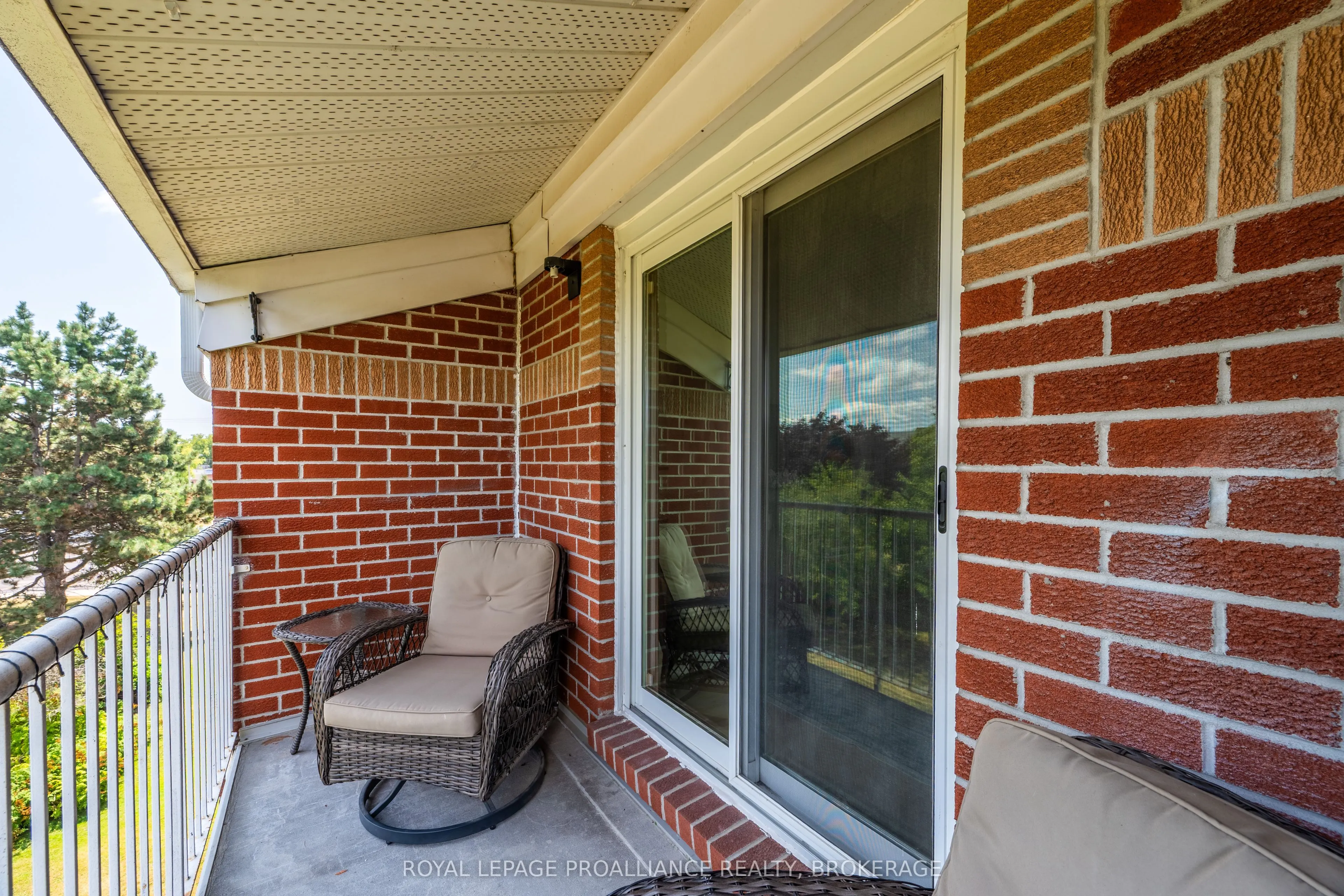 573 Armstrong Road, #314