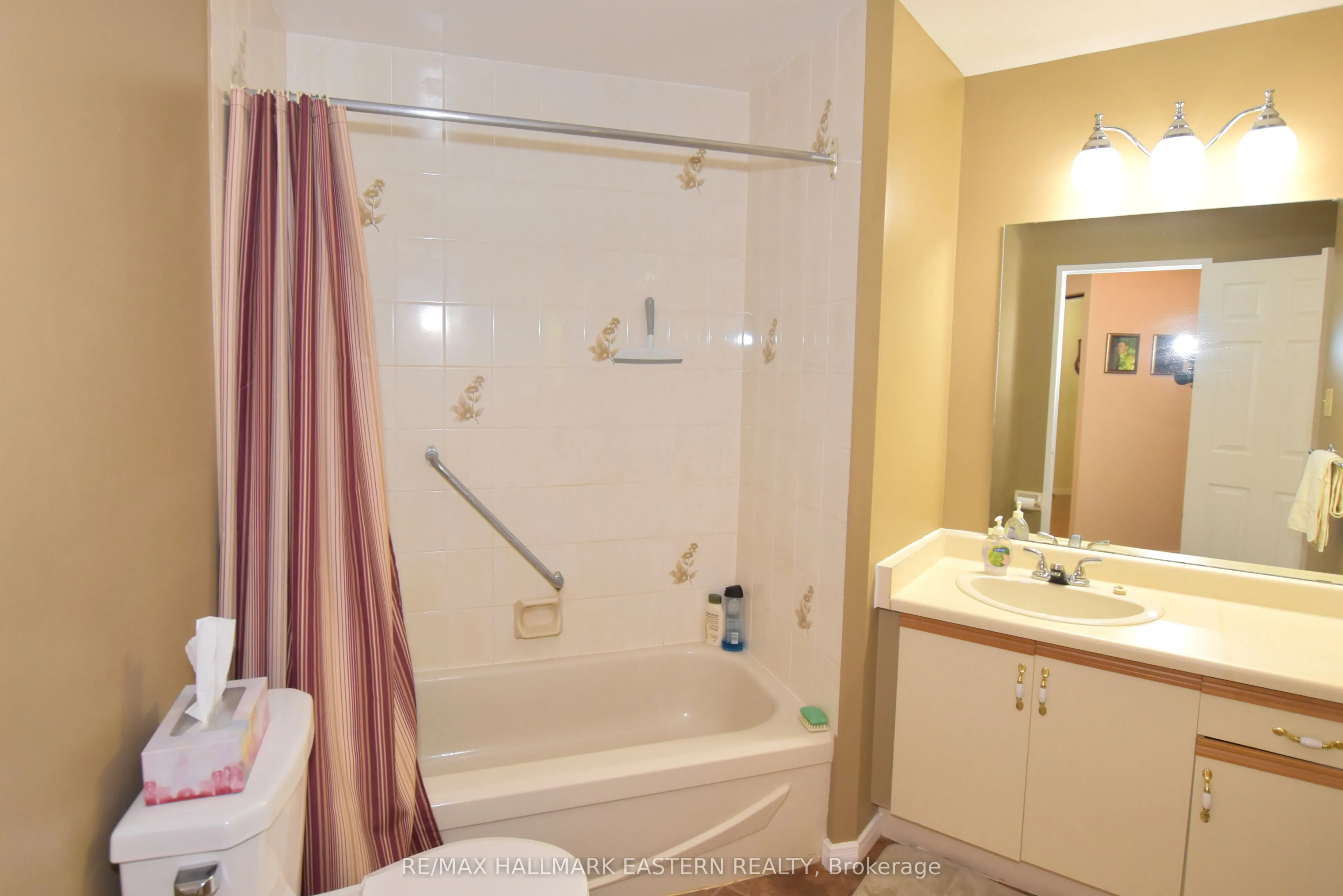 1111 Water Street, #208