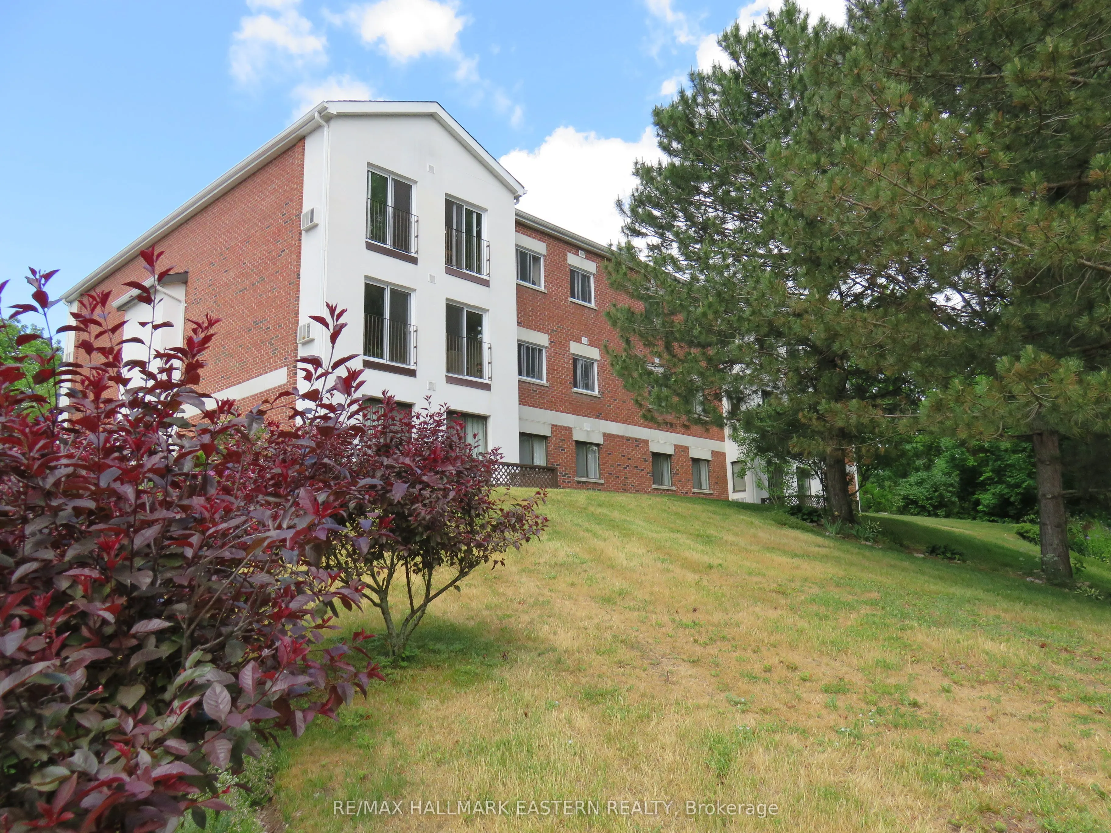 1111 Water Street, #208