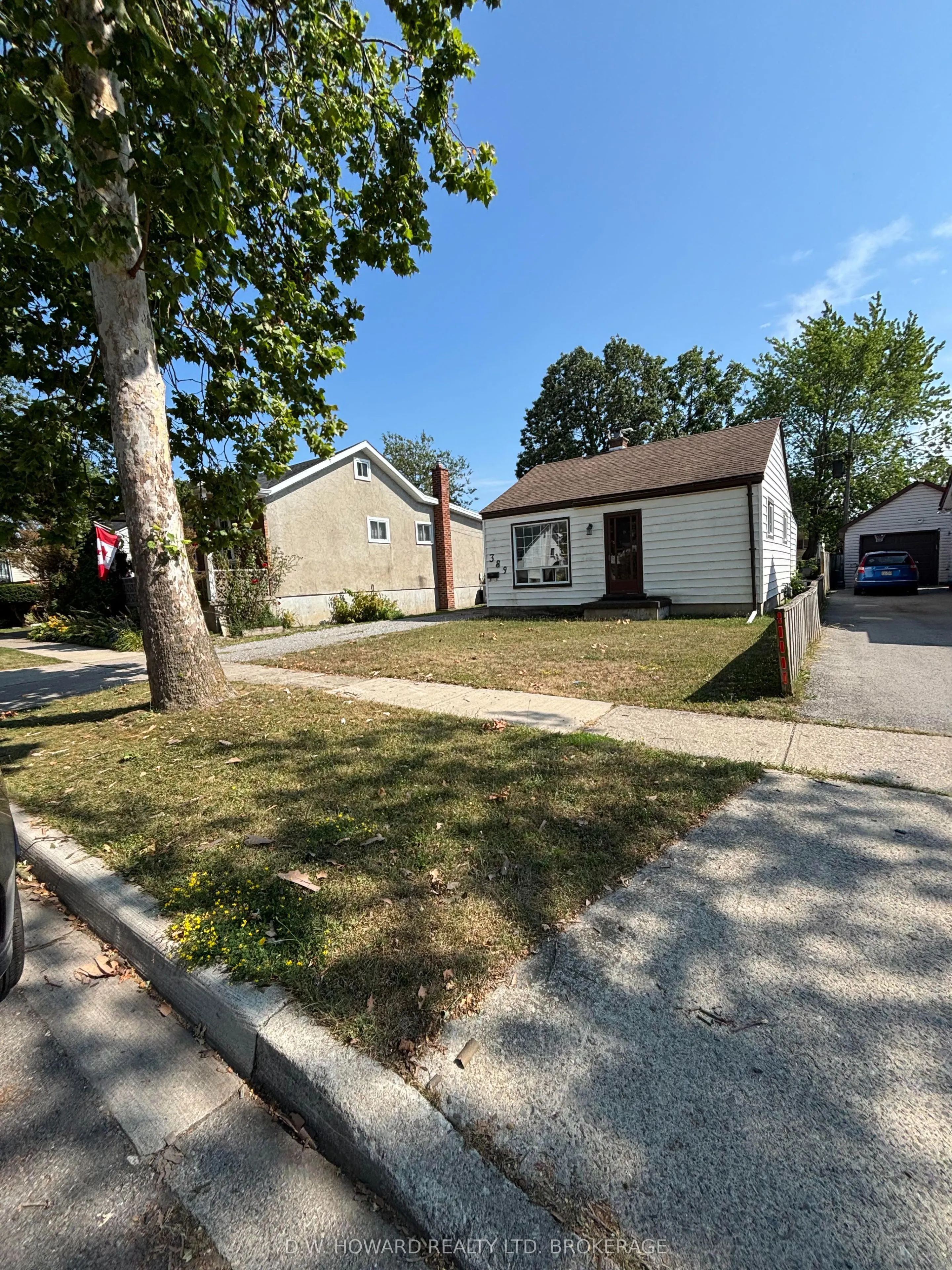 389 Hennepin Avenue
