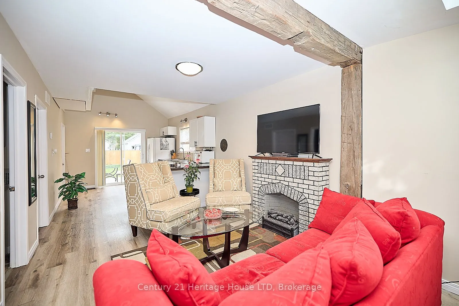 30 McAlpine Avenue S