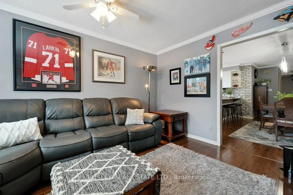 14 Angela Crescent
