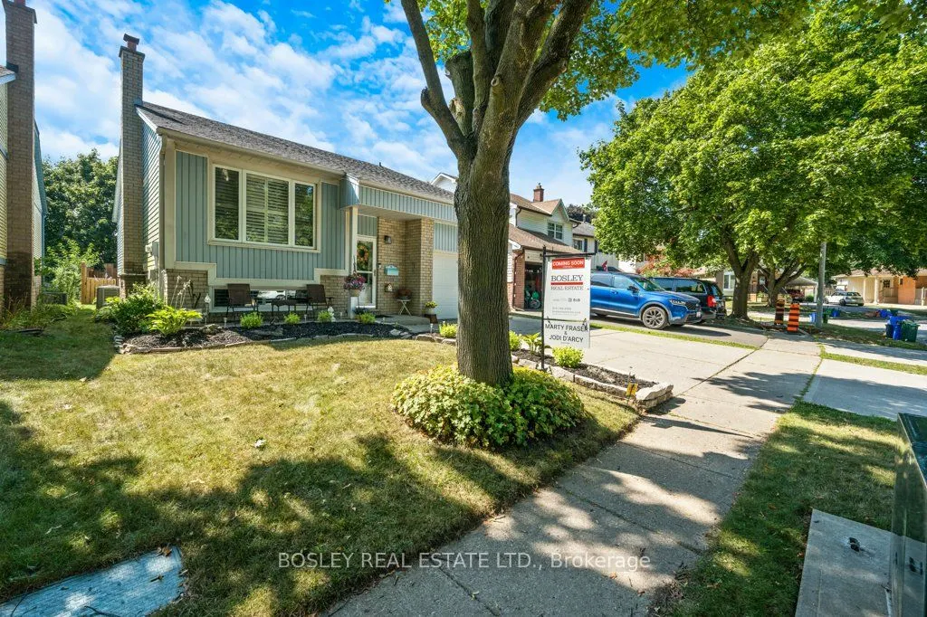 14 Angela Crescent
