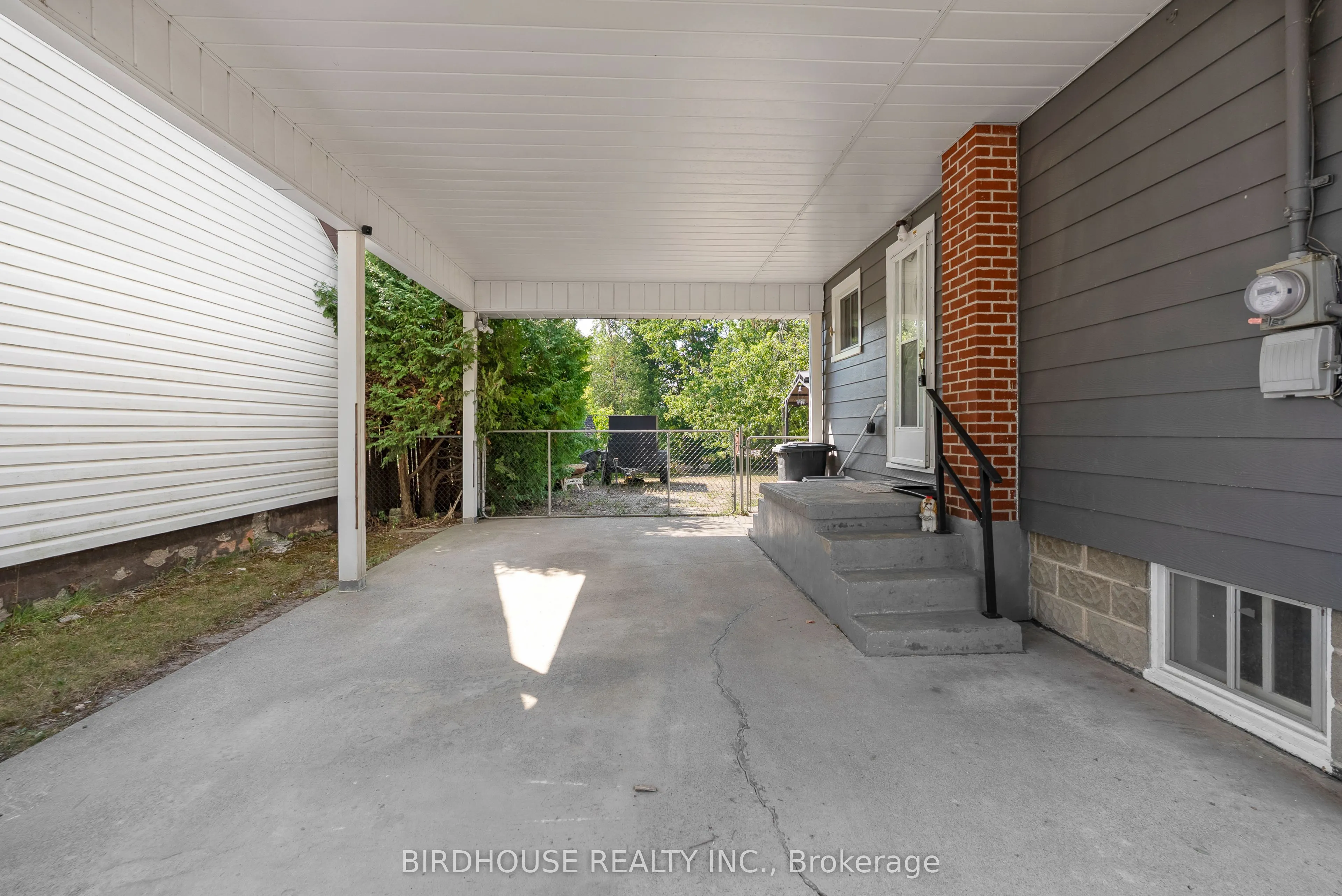 103 King Street