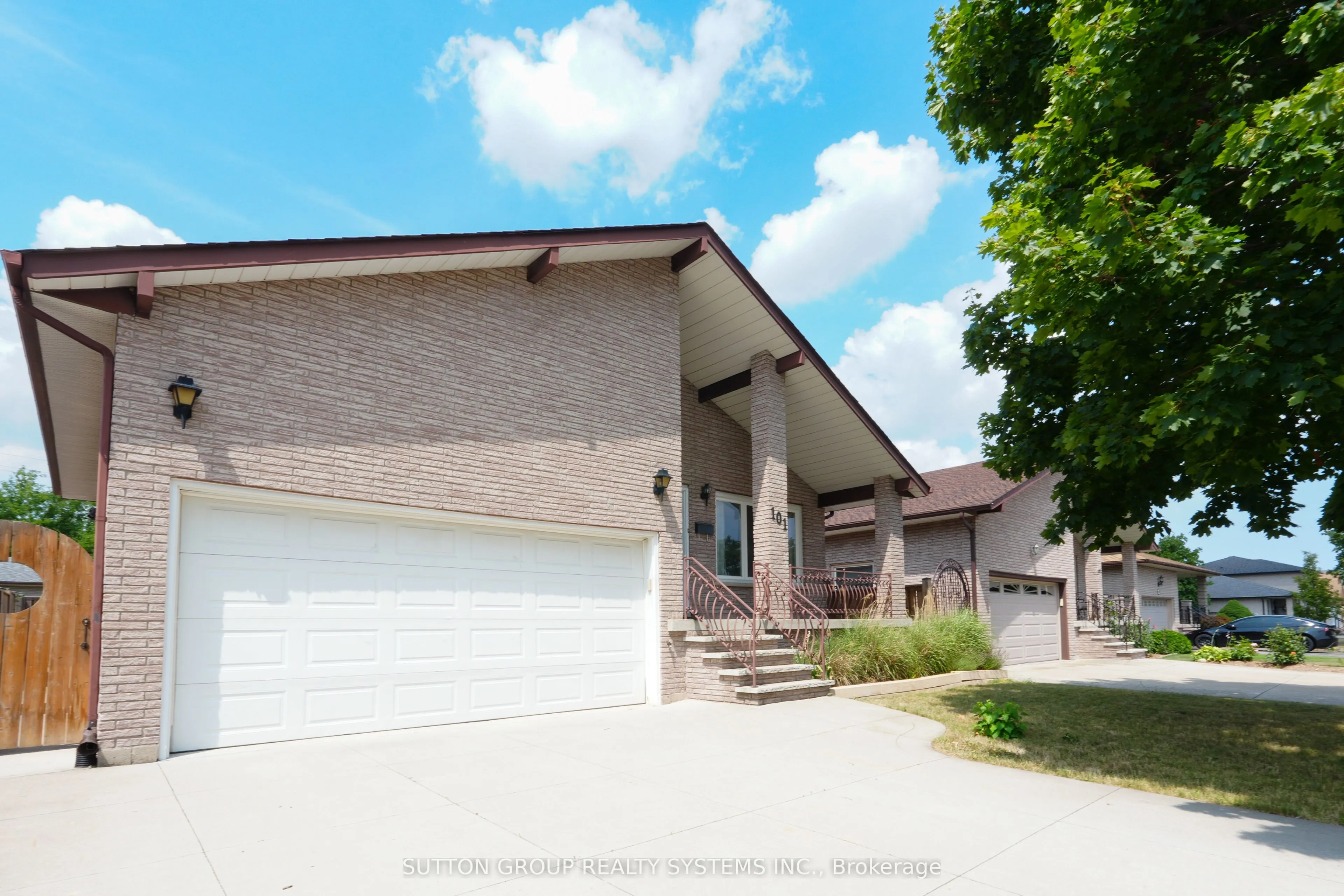 101 Henley Drive