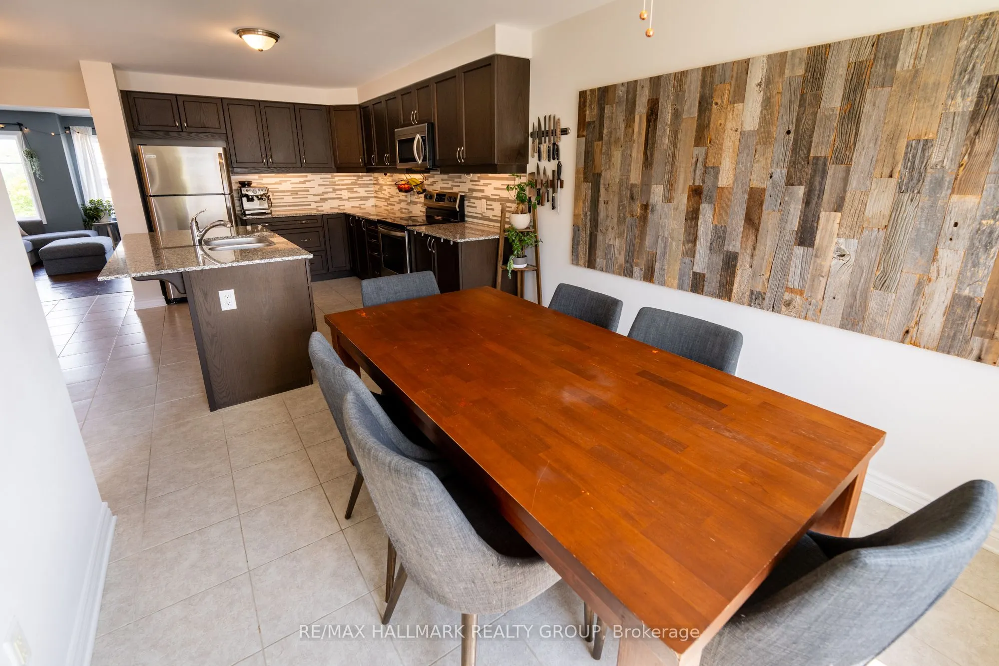 106 Gelderland Private