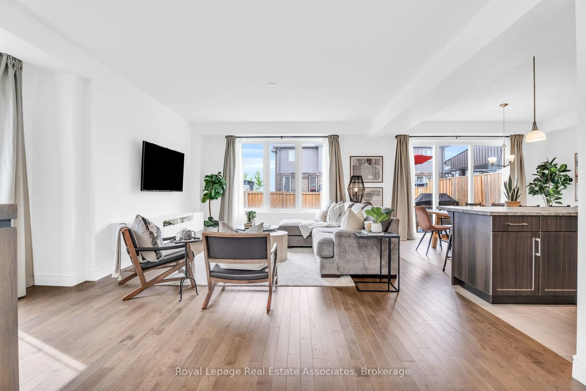 7 Sparrow Crescent