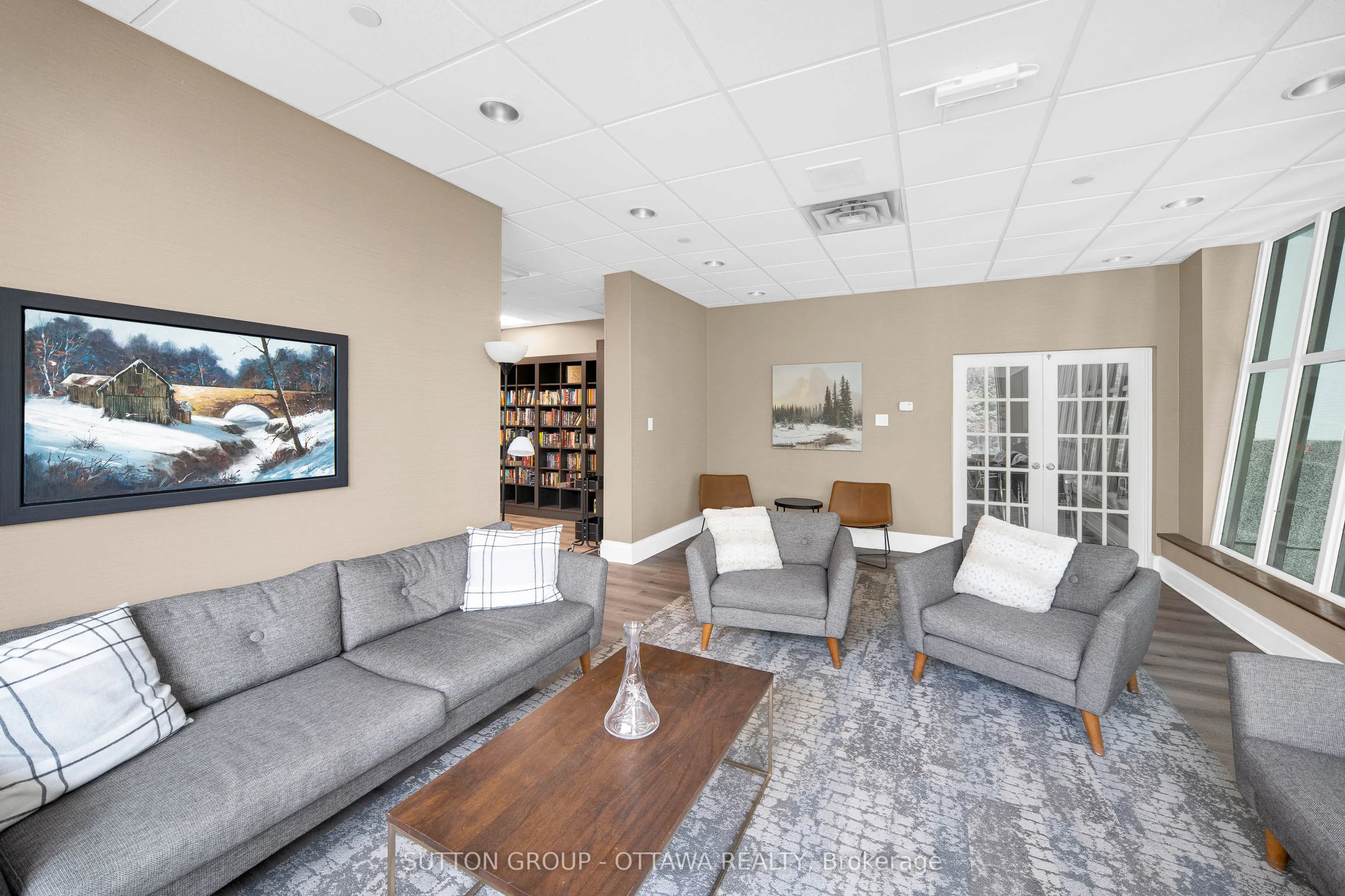 1171 Ambleside Drive, #711