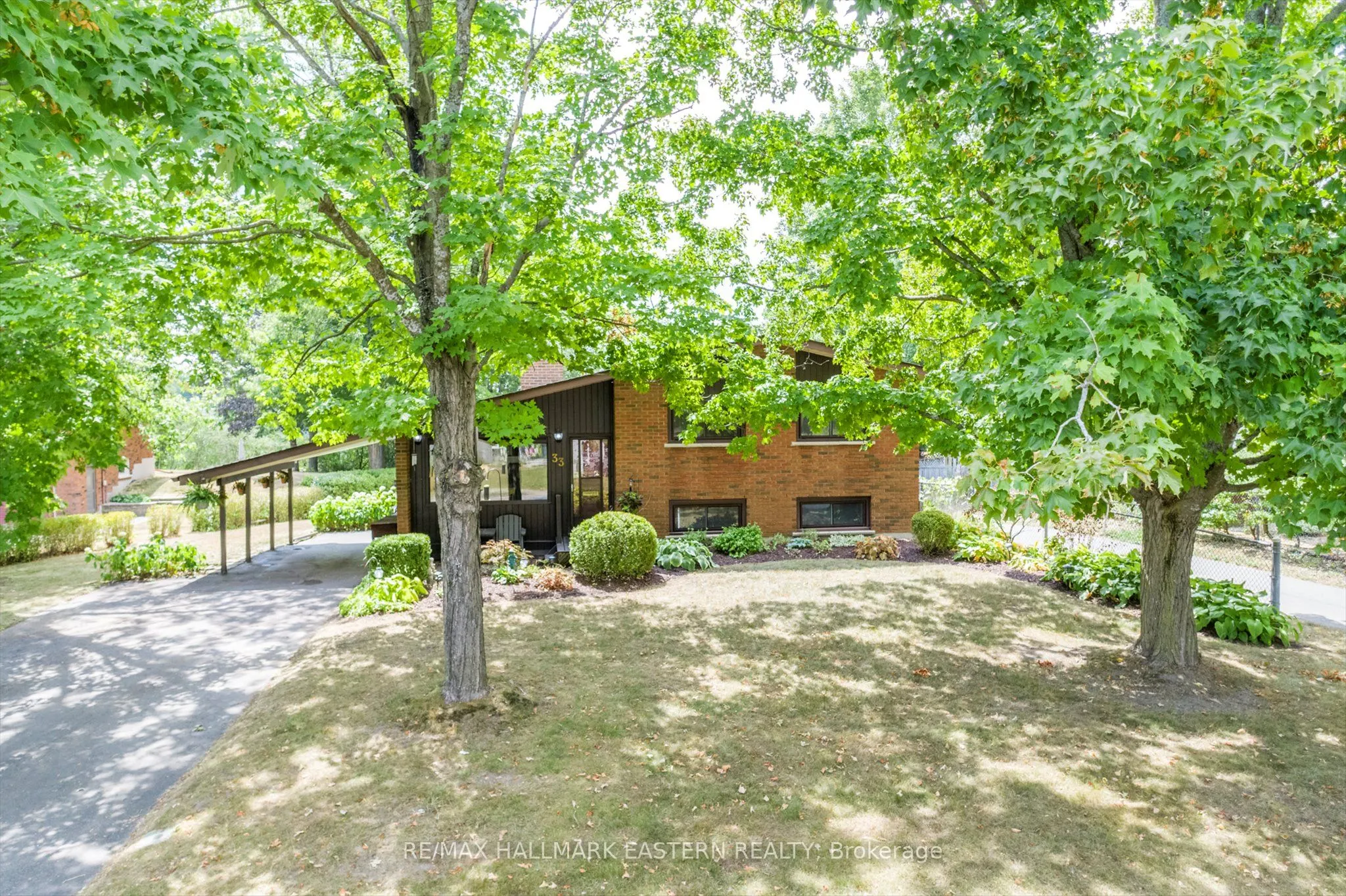 33 Parkview Drive