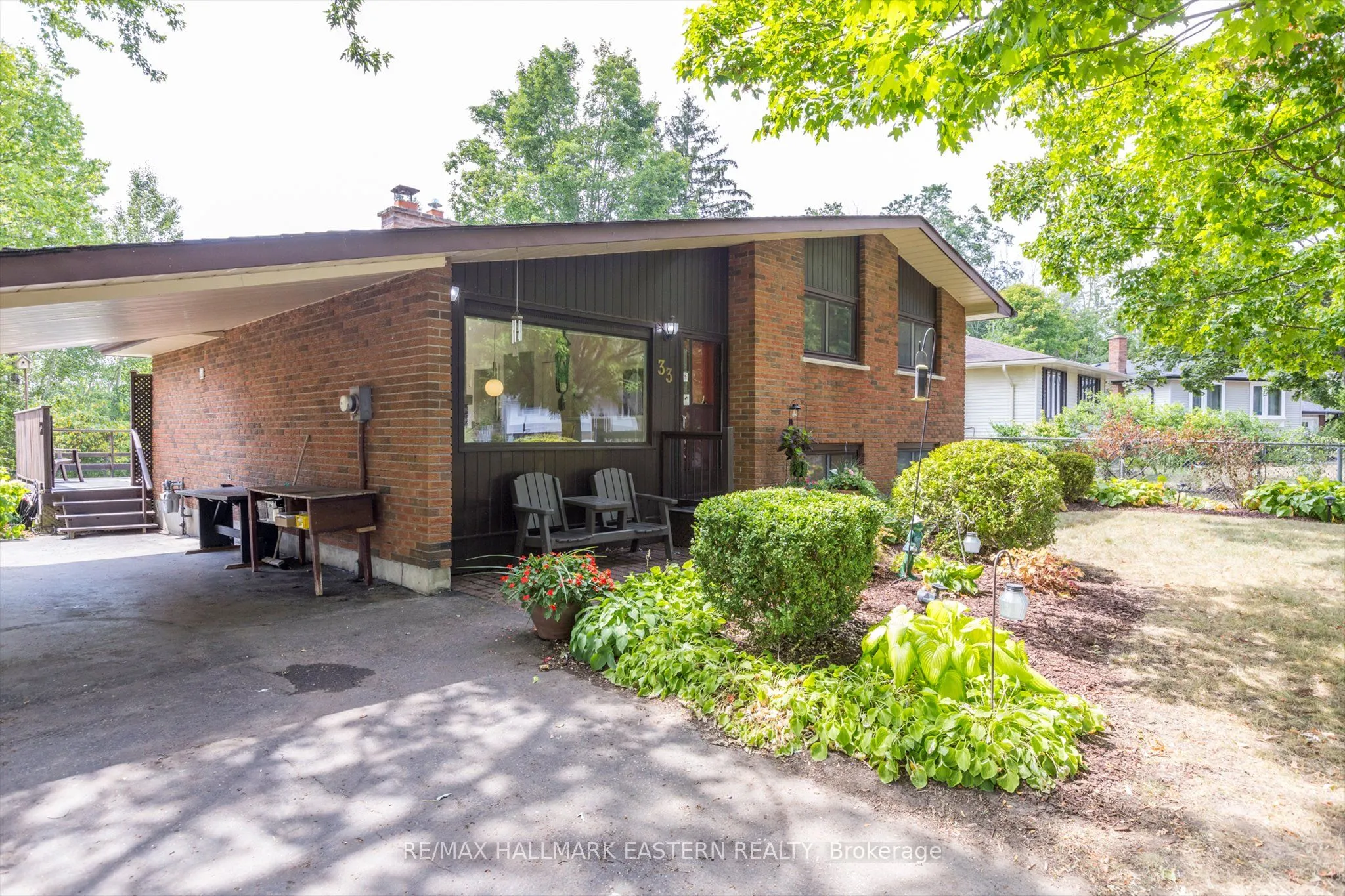 33 Parkview Drive