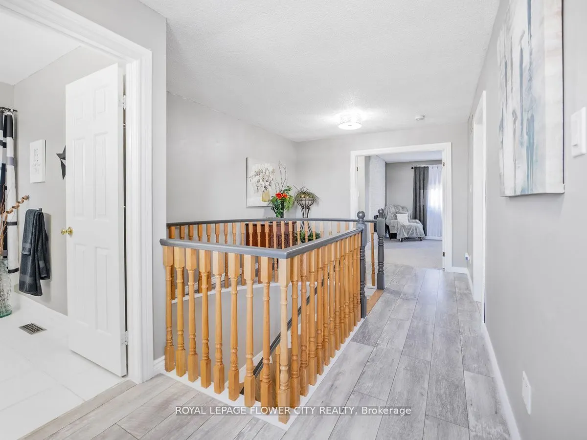 20 Driftwood Place