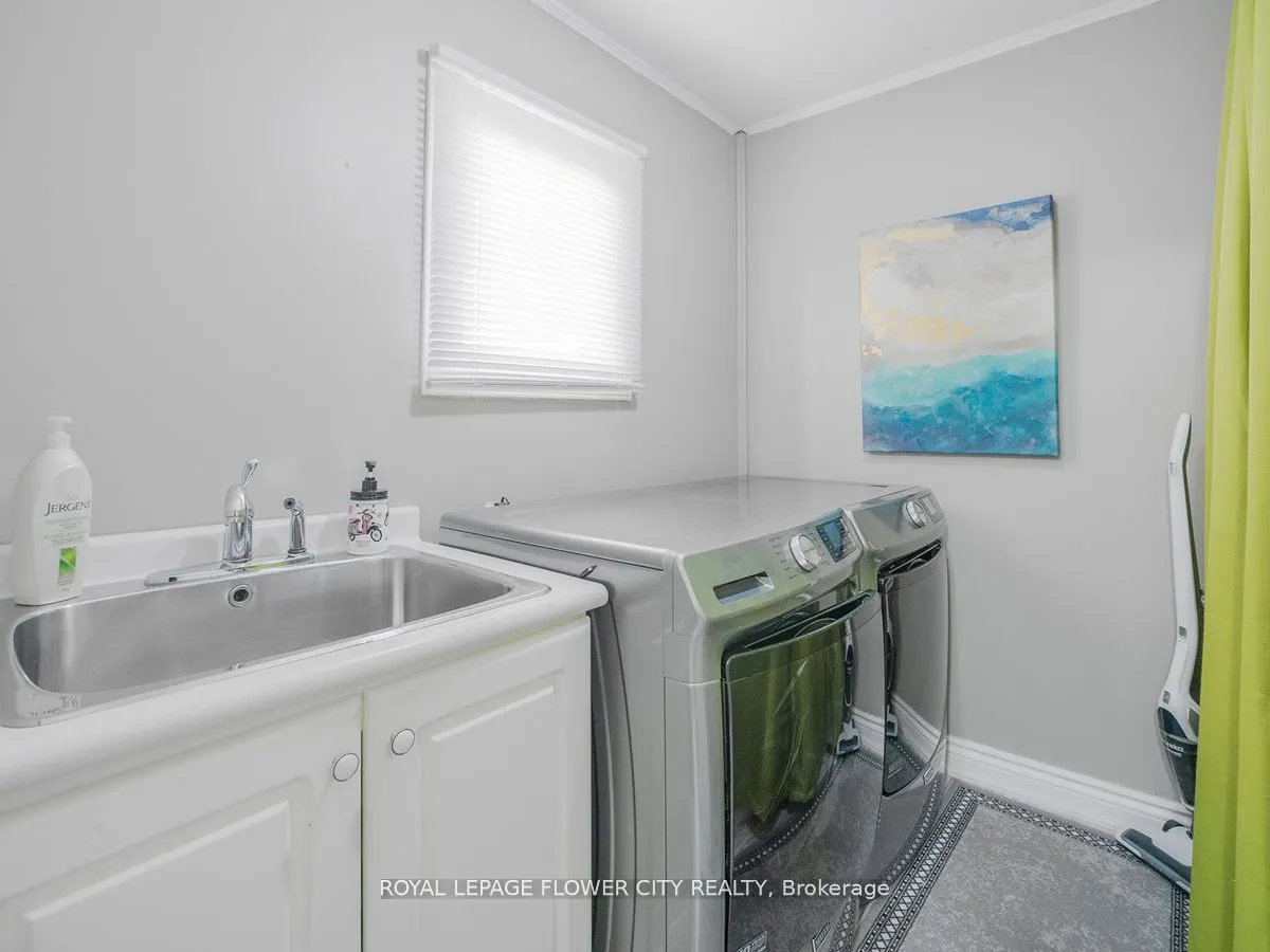 20 Driftwood Place