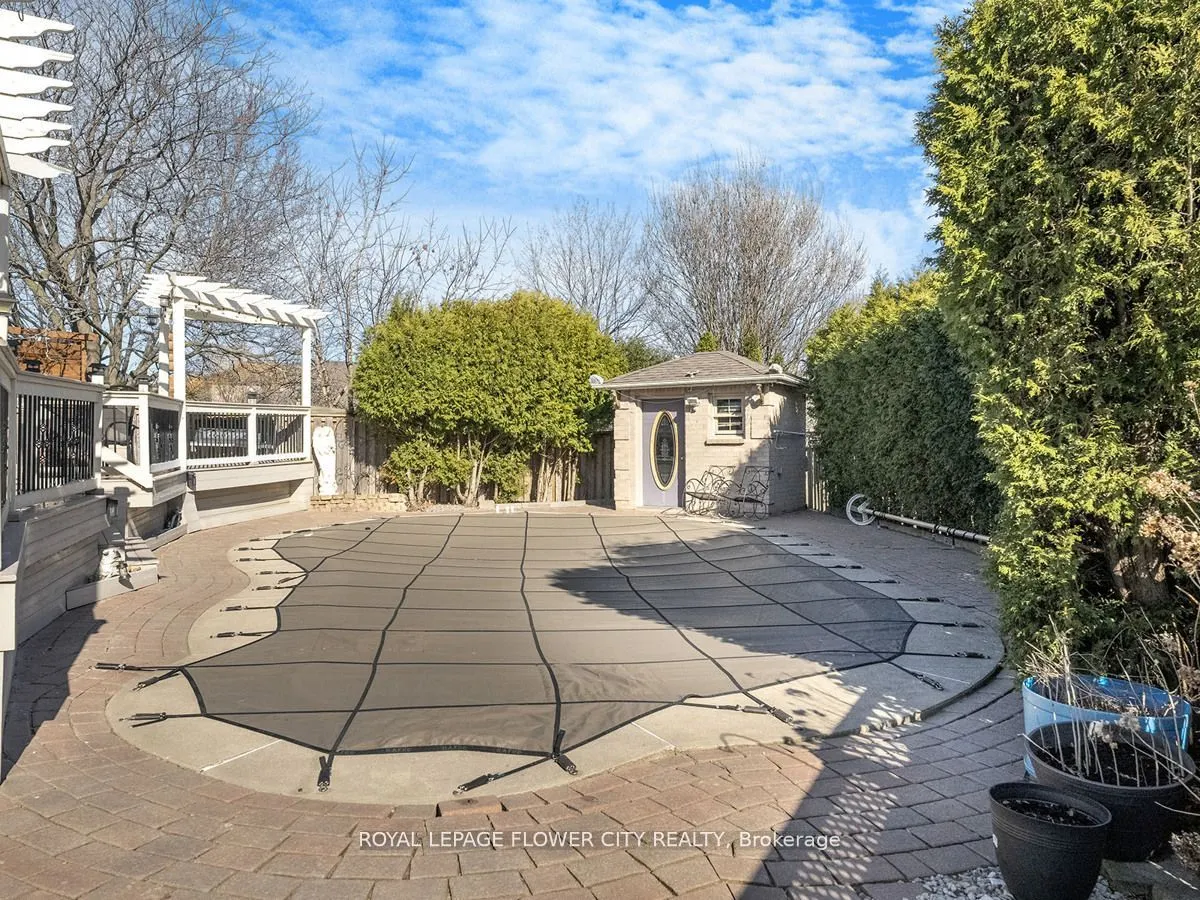 20 Driftwood Place
