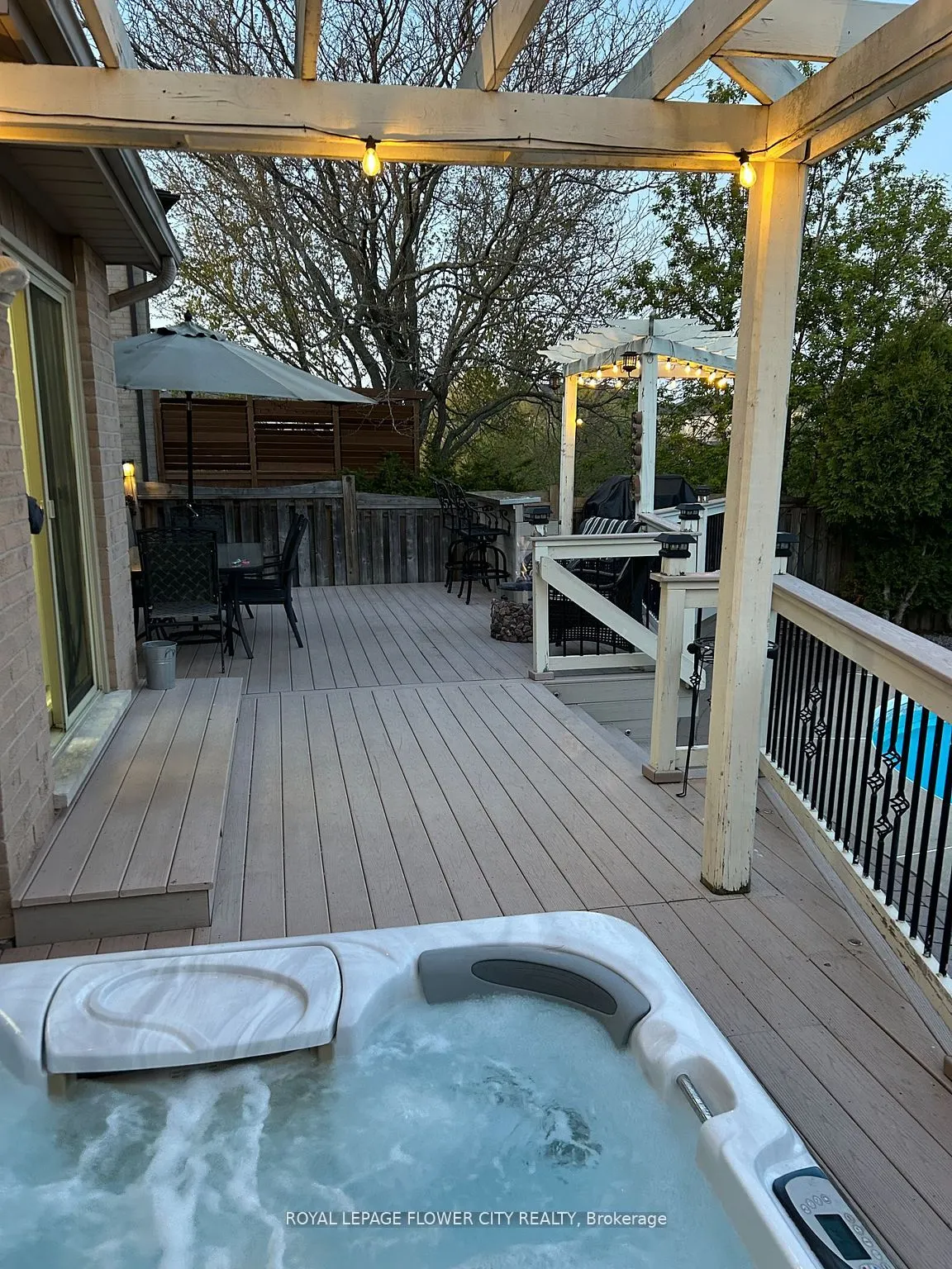20 Driftwood Place