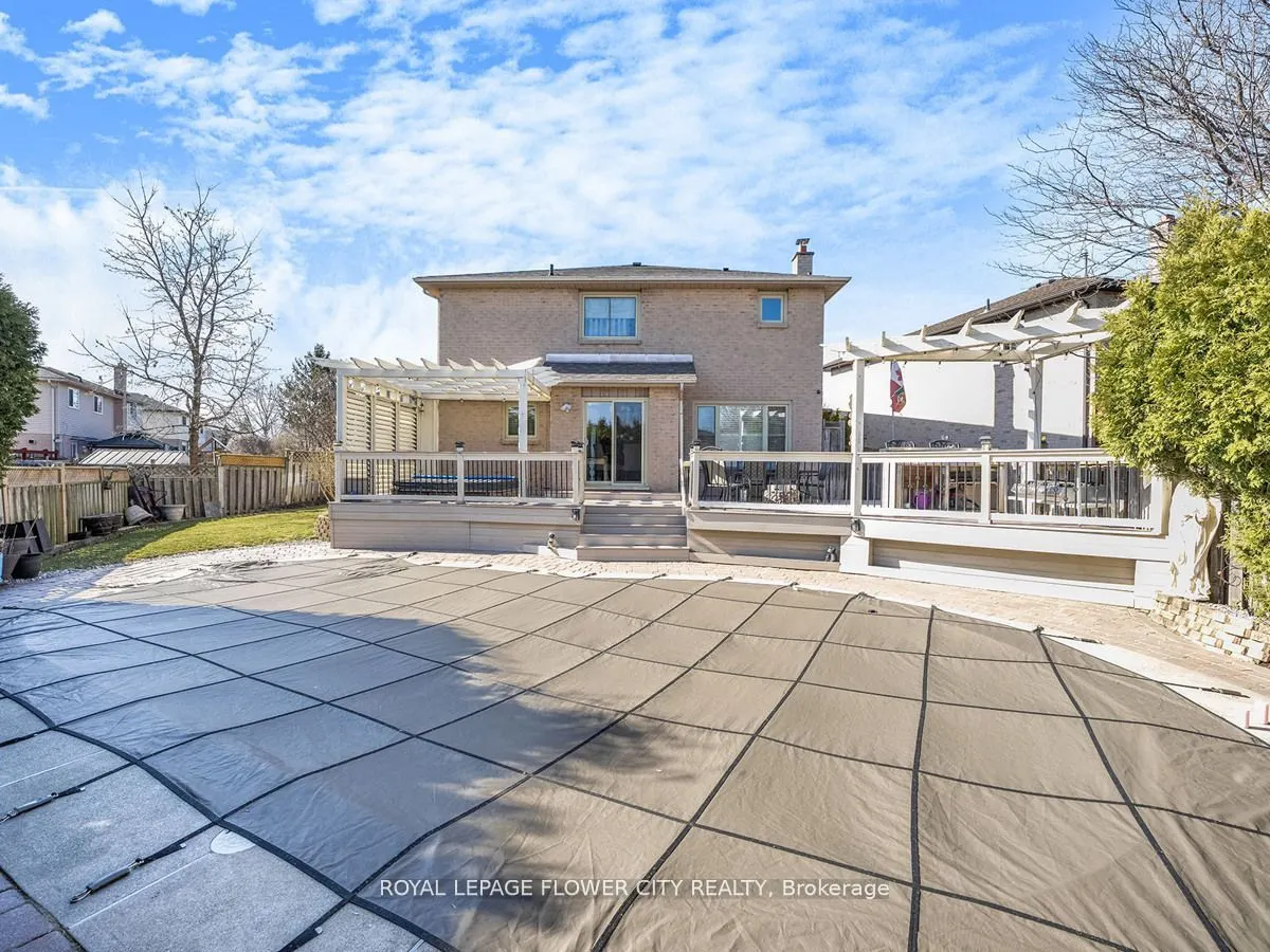 20 Driftwood Place