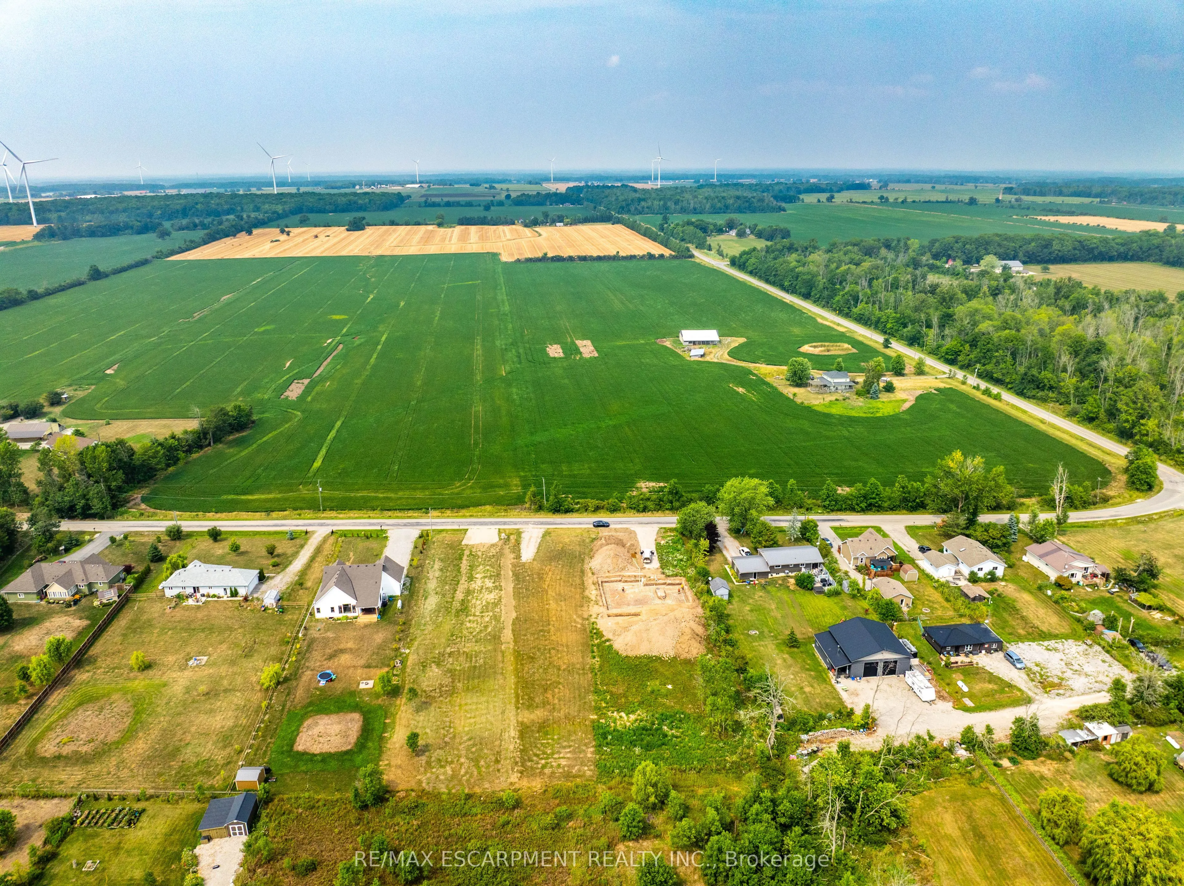 3252 Lakeshore Road