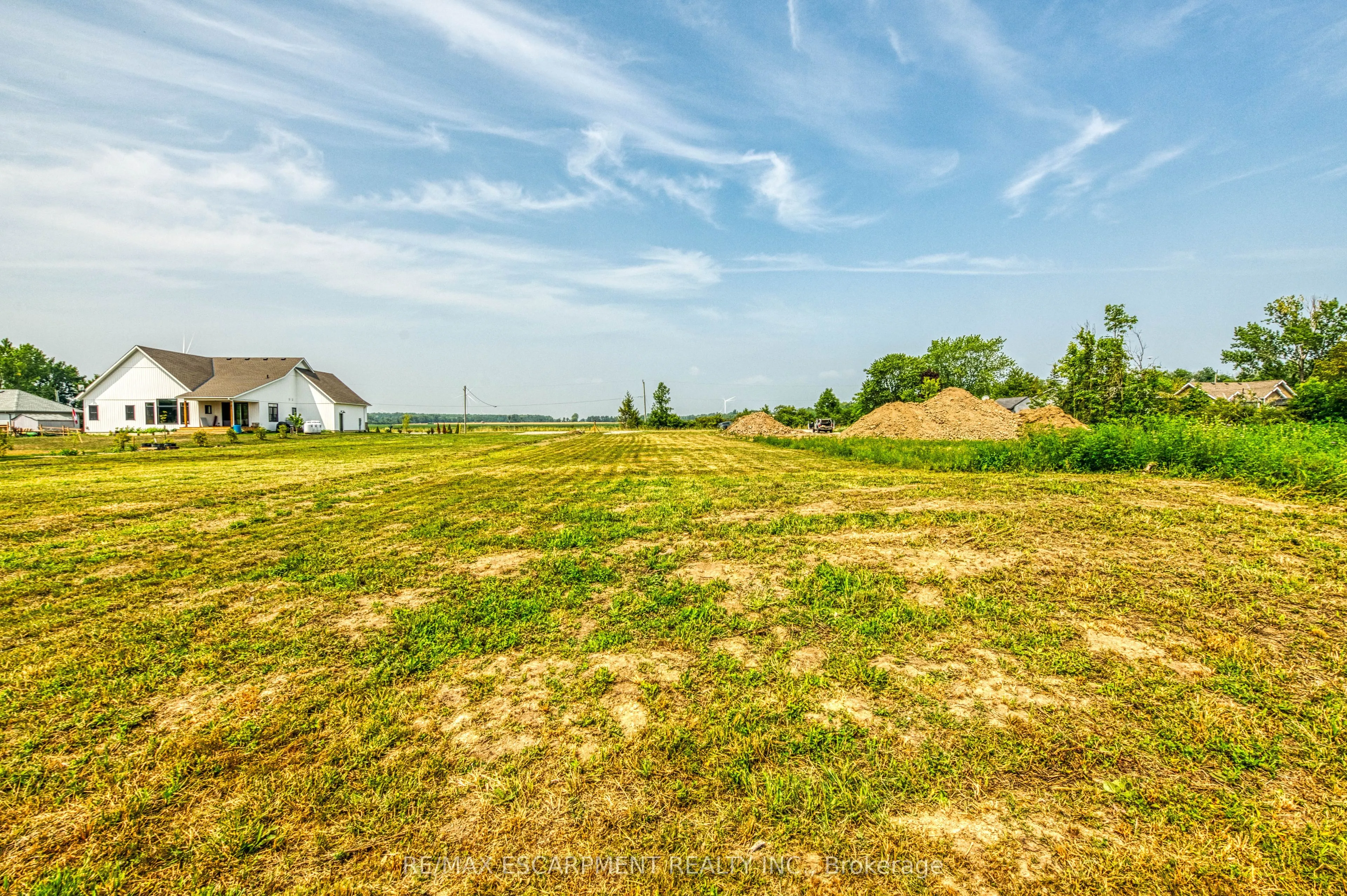 3252 Lakeshore Road