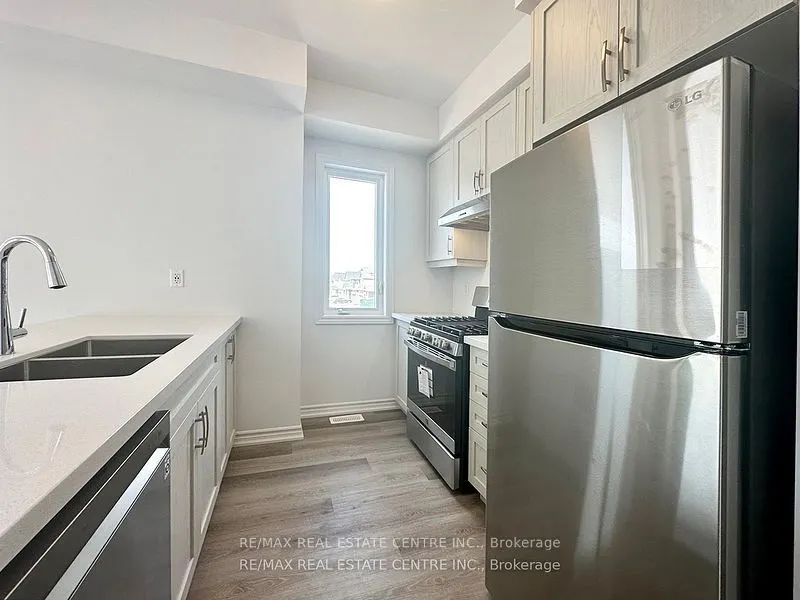 461 Blackburn Drive, #111