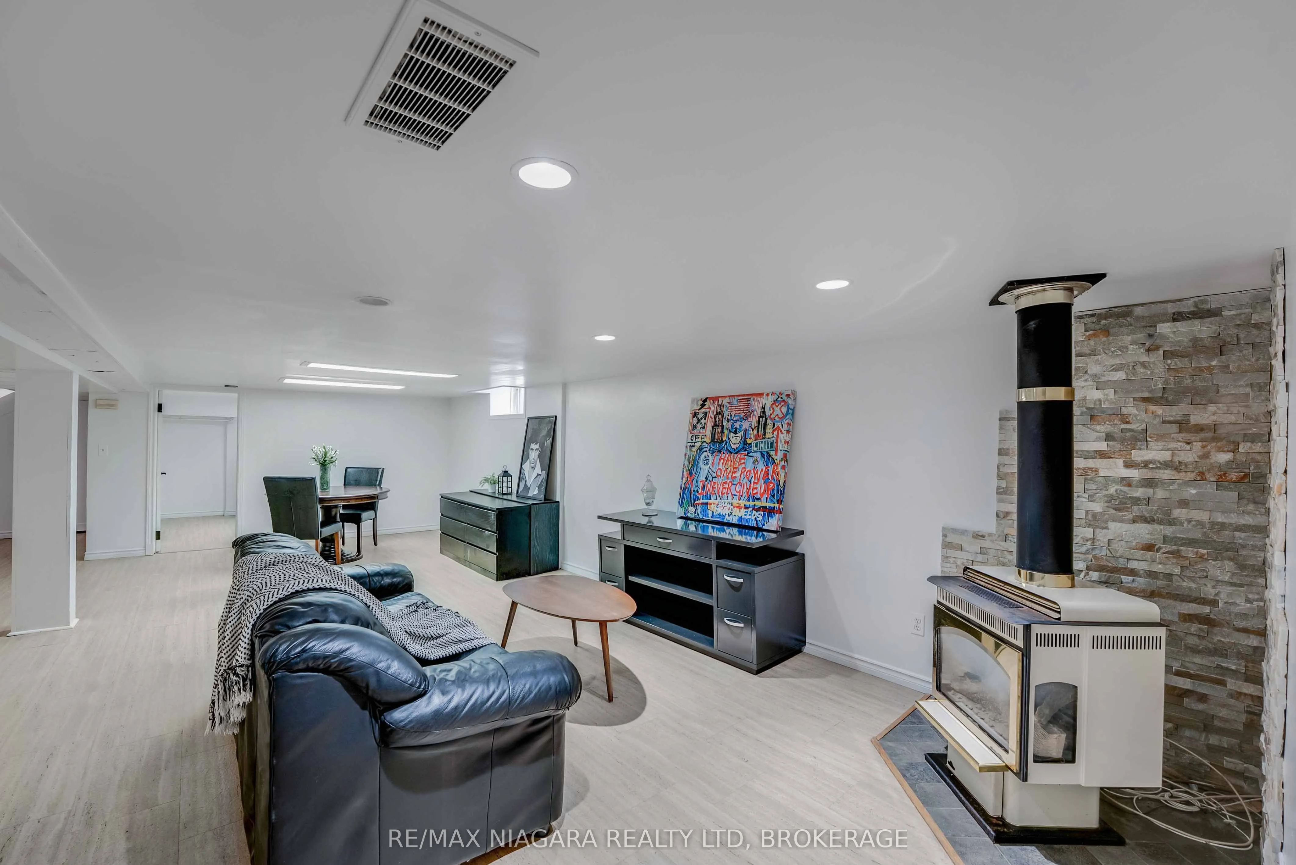 5000 SIXTH Avenue