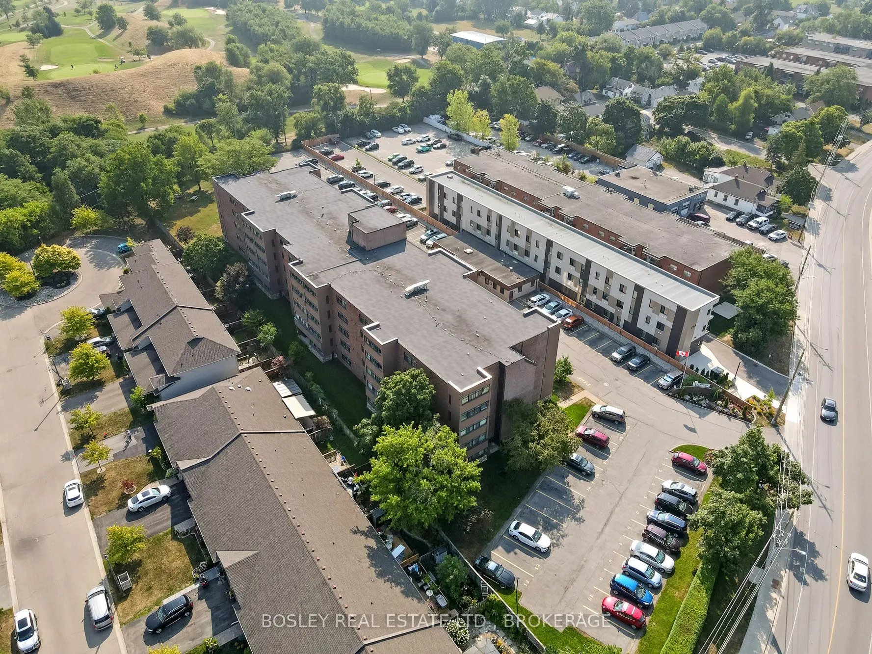 276 Oakdale Avenue, #306