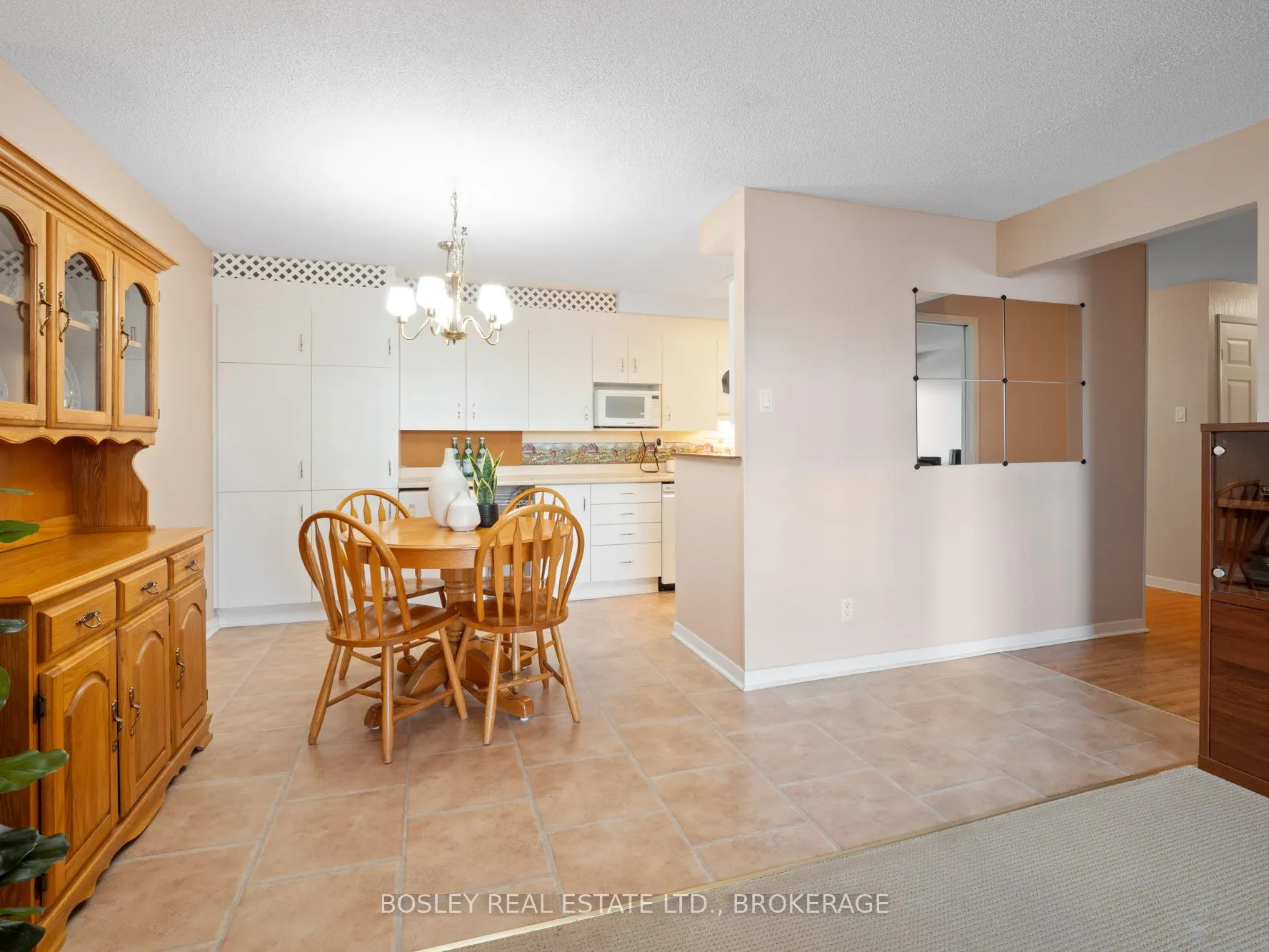 276 Oakdale Avenue, #306