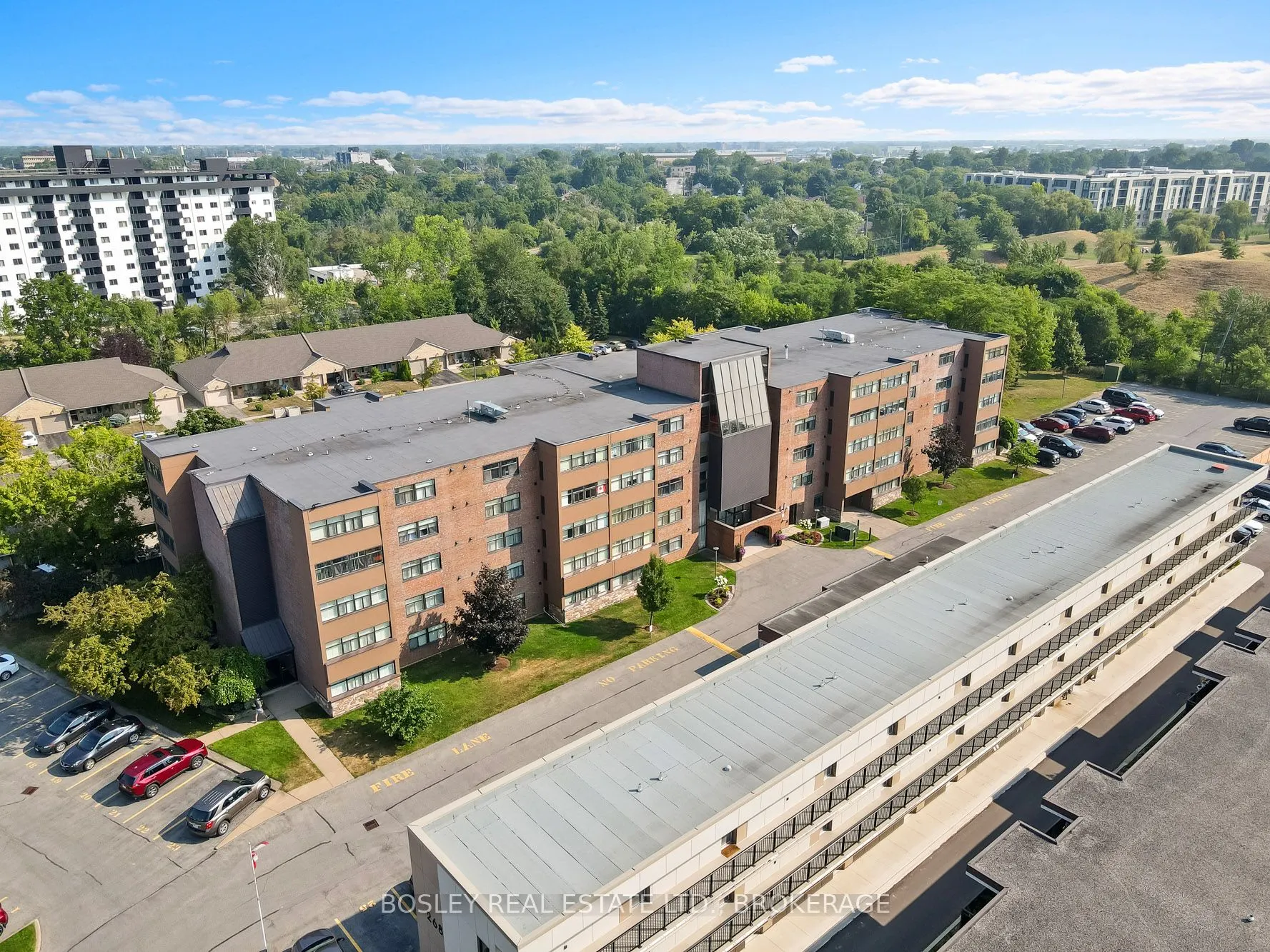 276 Oakdale Avenue, #306