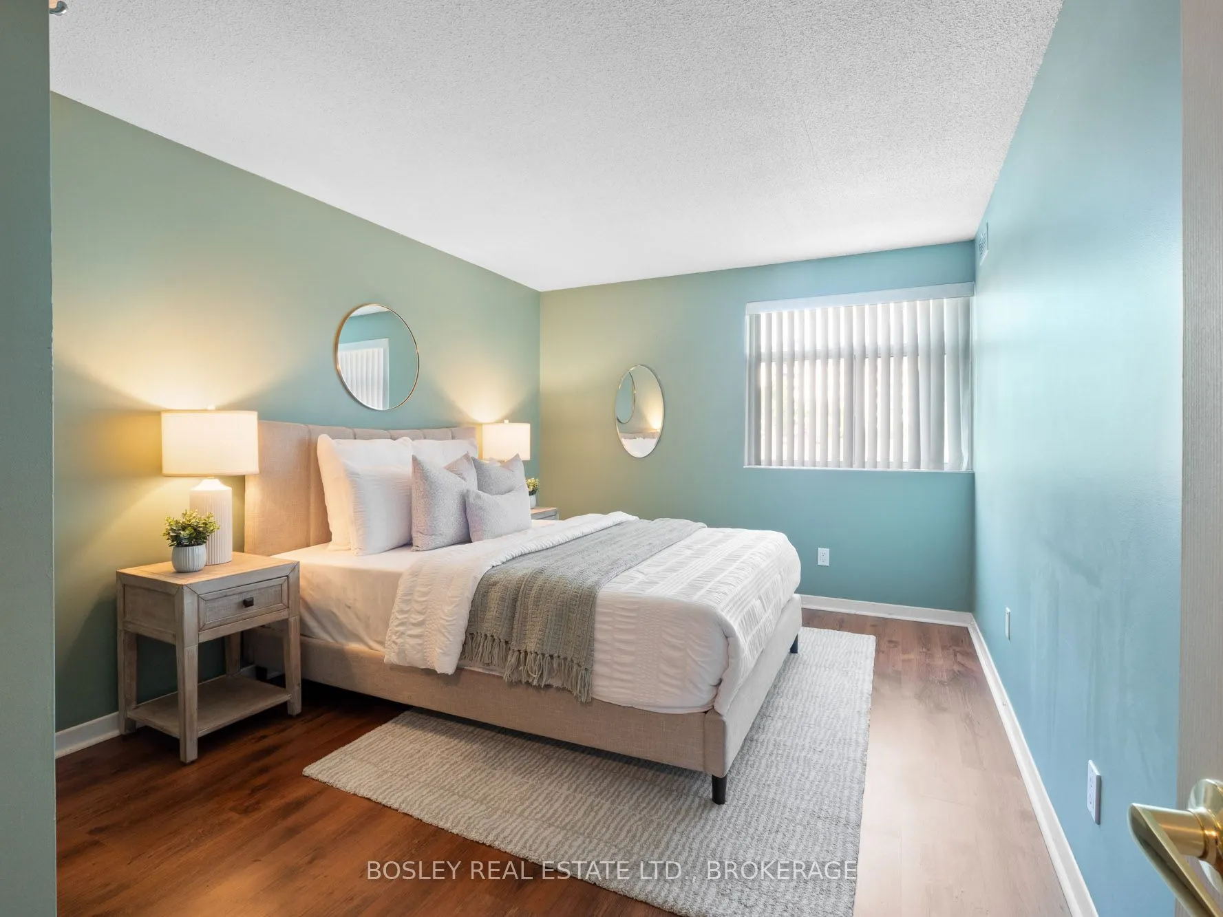 276 Oakdale Avenue, #306