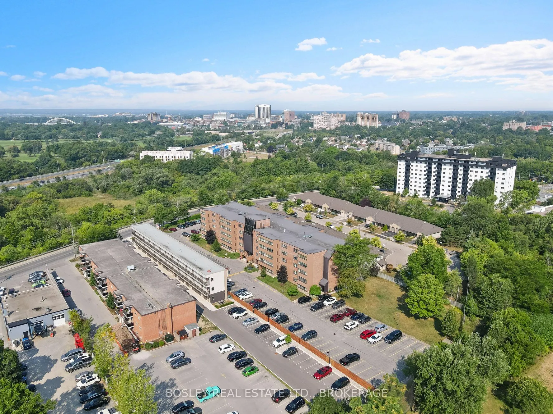 276 Oakdale Avenue, #306