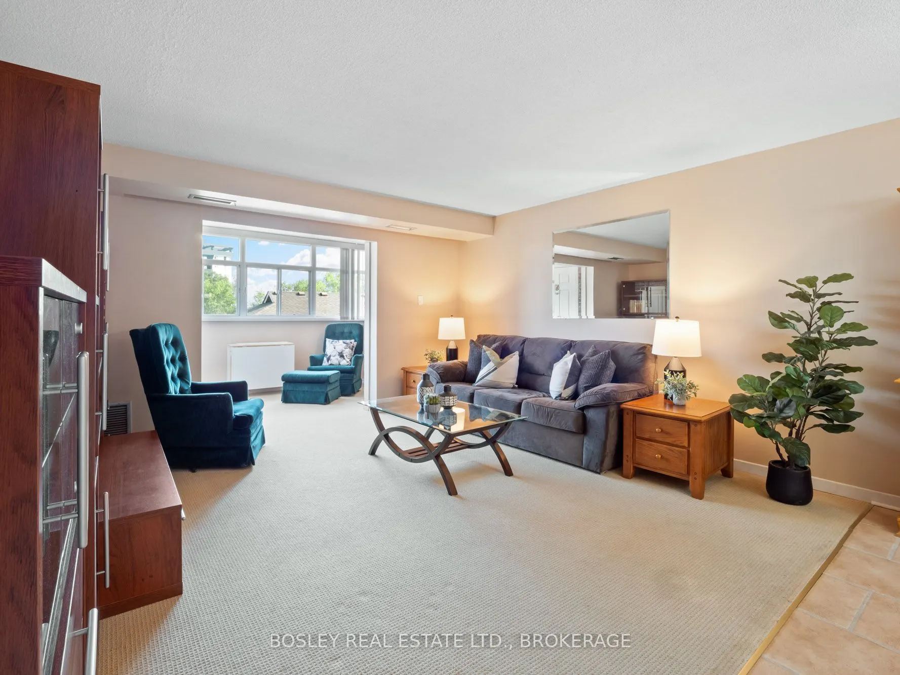276 Oakdale Avenue, #306