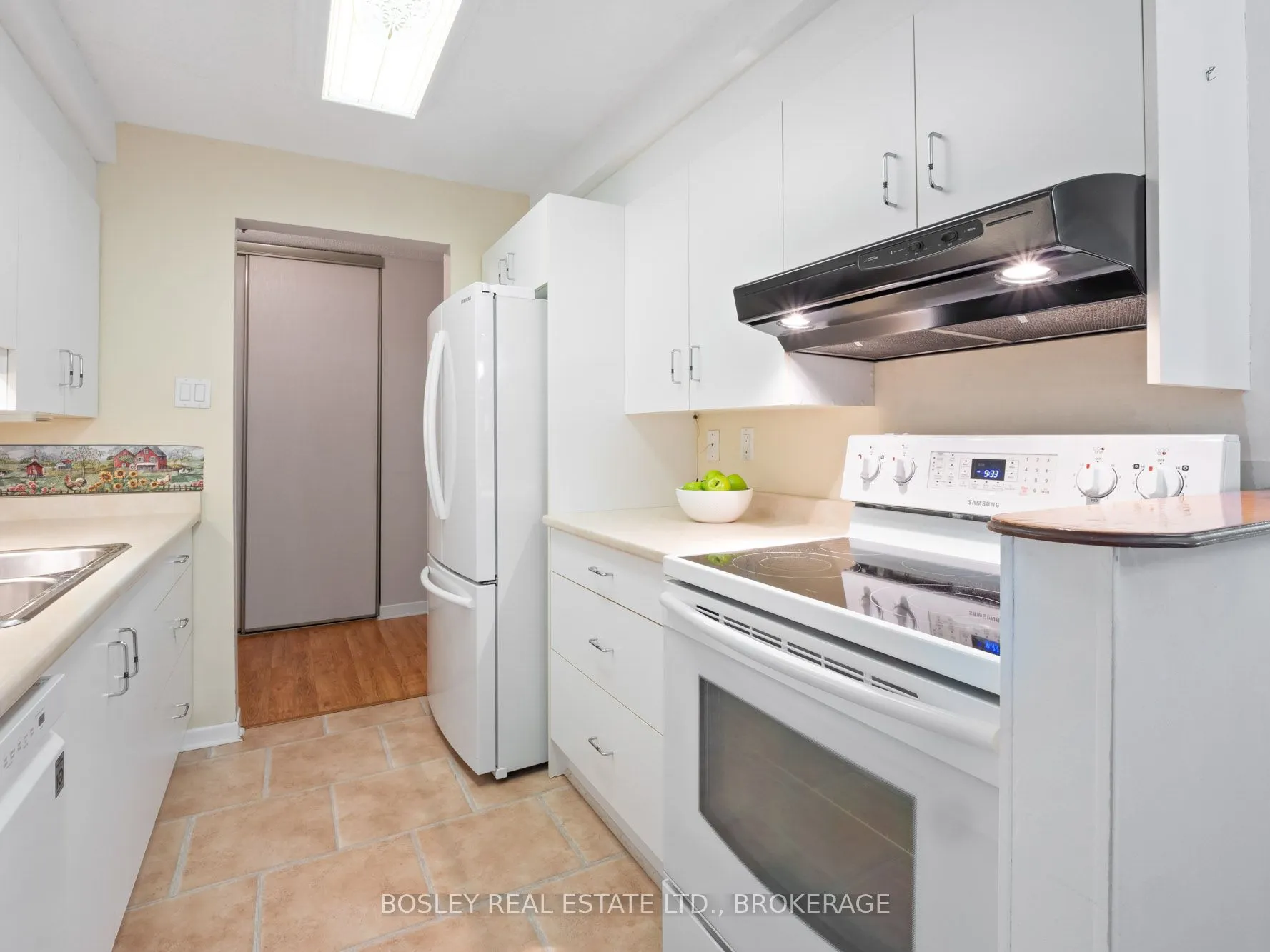 276 Oakdale Avenue, #306