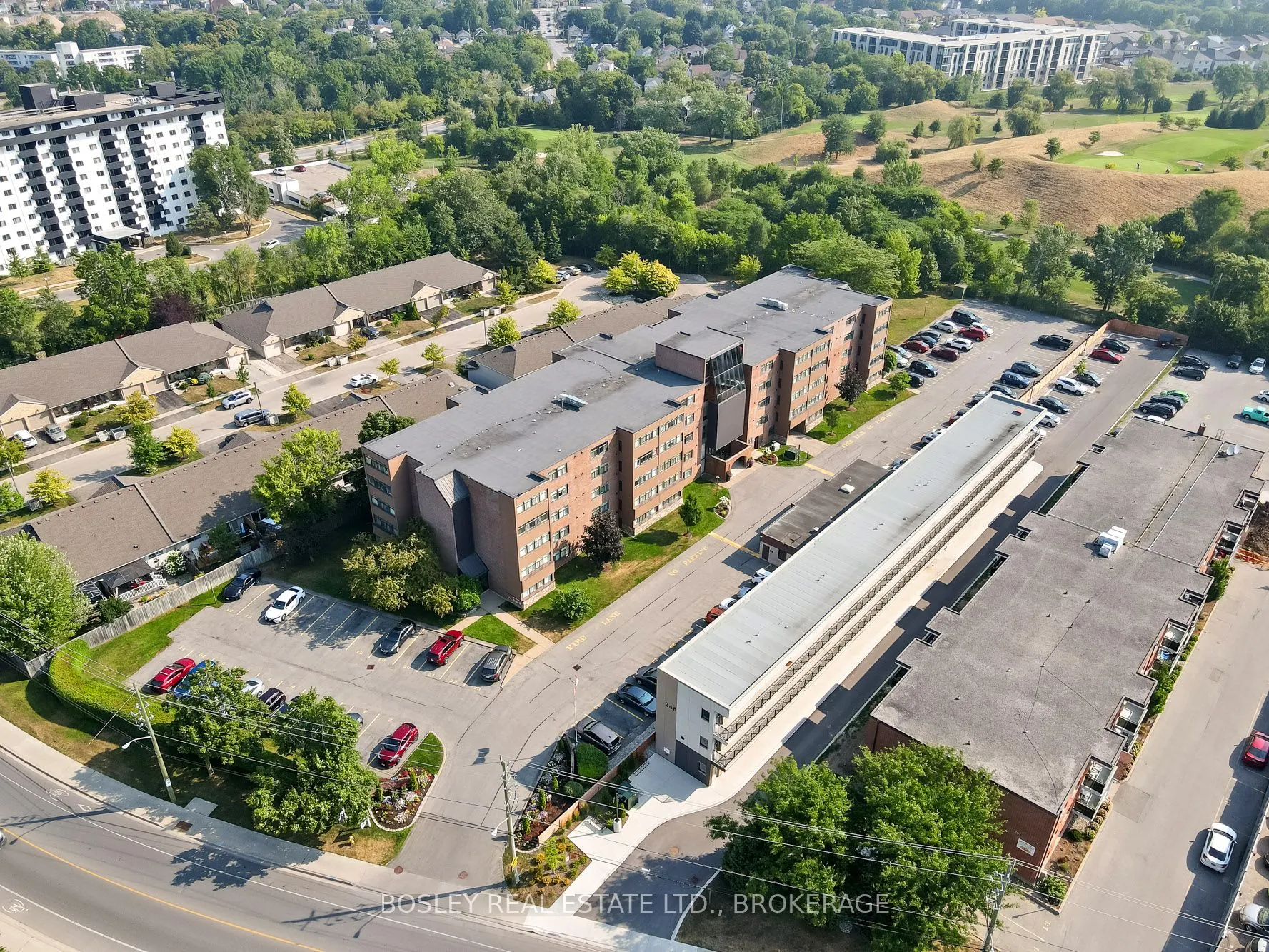 276 Oakdale Avenue, #306