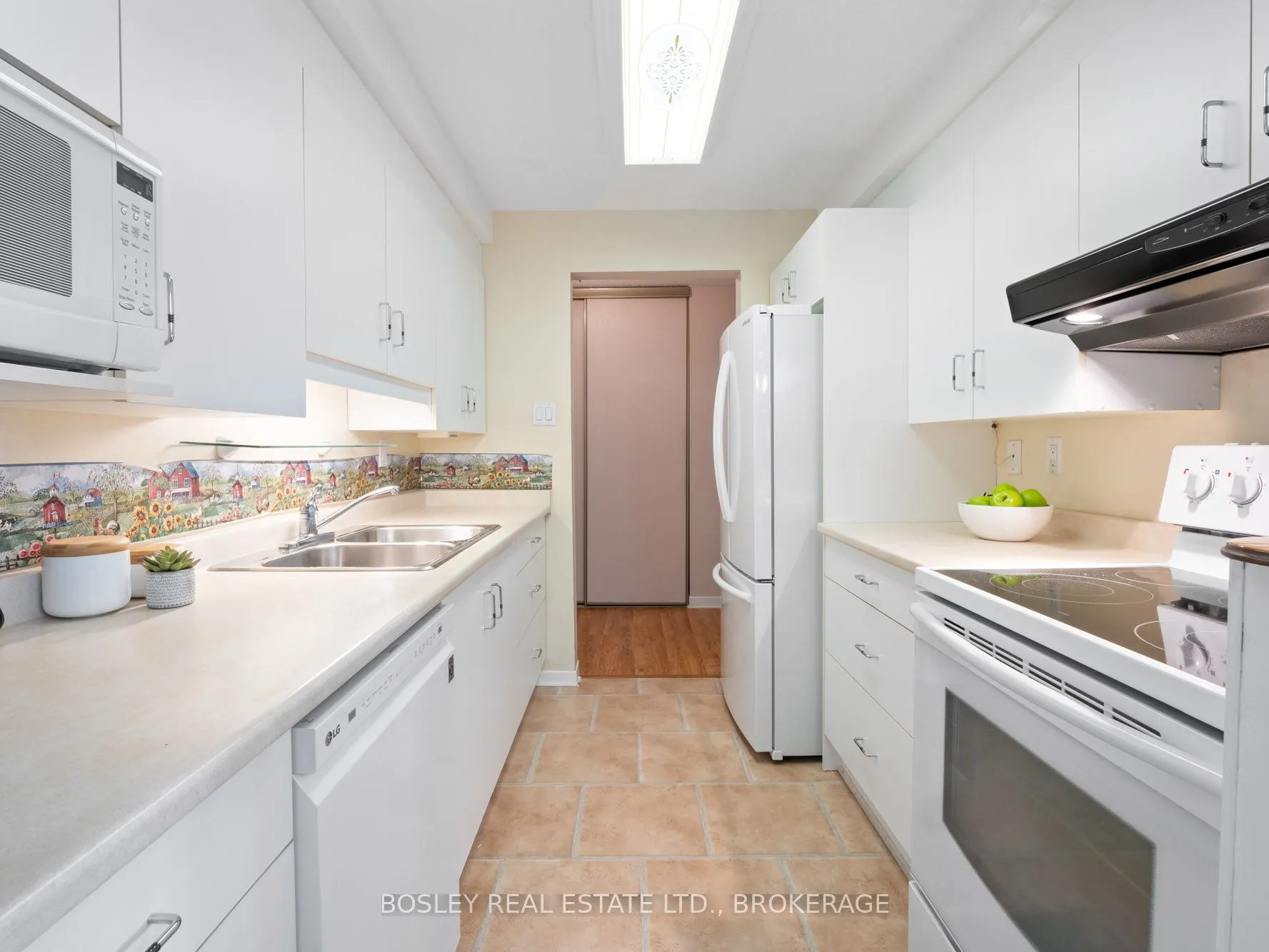 276 Oakdale Avenue, #306